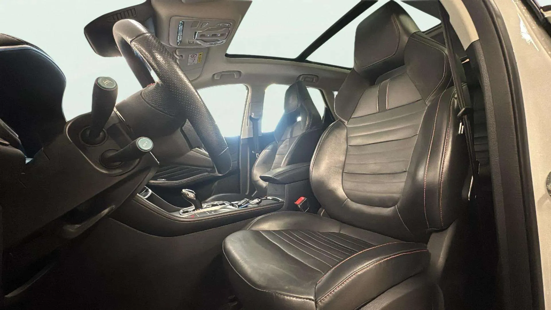 MG HS 1.5 Turbo GDI Luxury DCT - foto 18