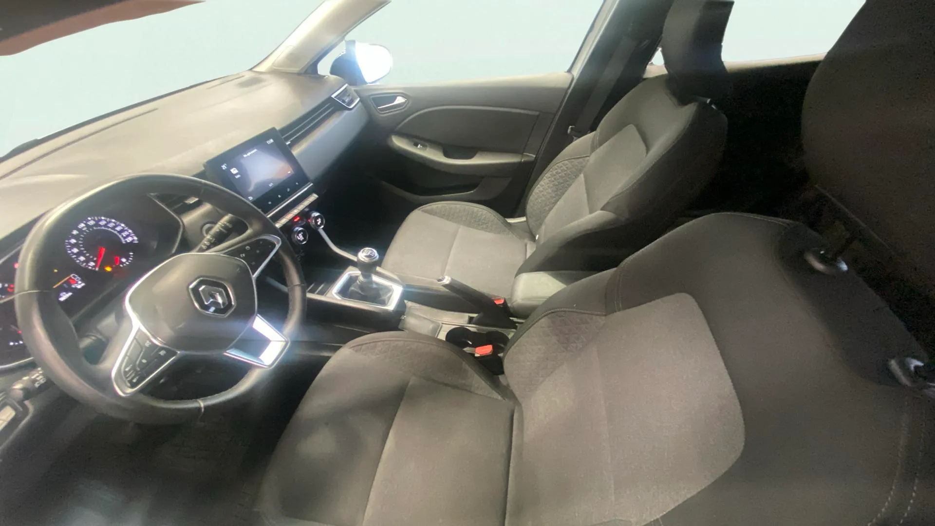 Renault Clio Business TCe - foto 9