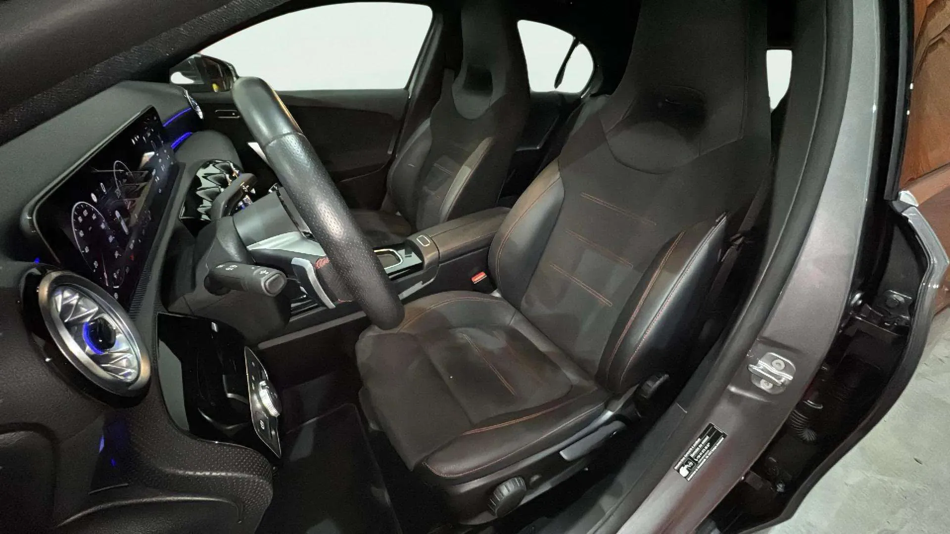 Mercedes-Benz Clase A A 200 d - foto 7