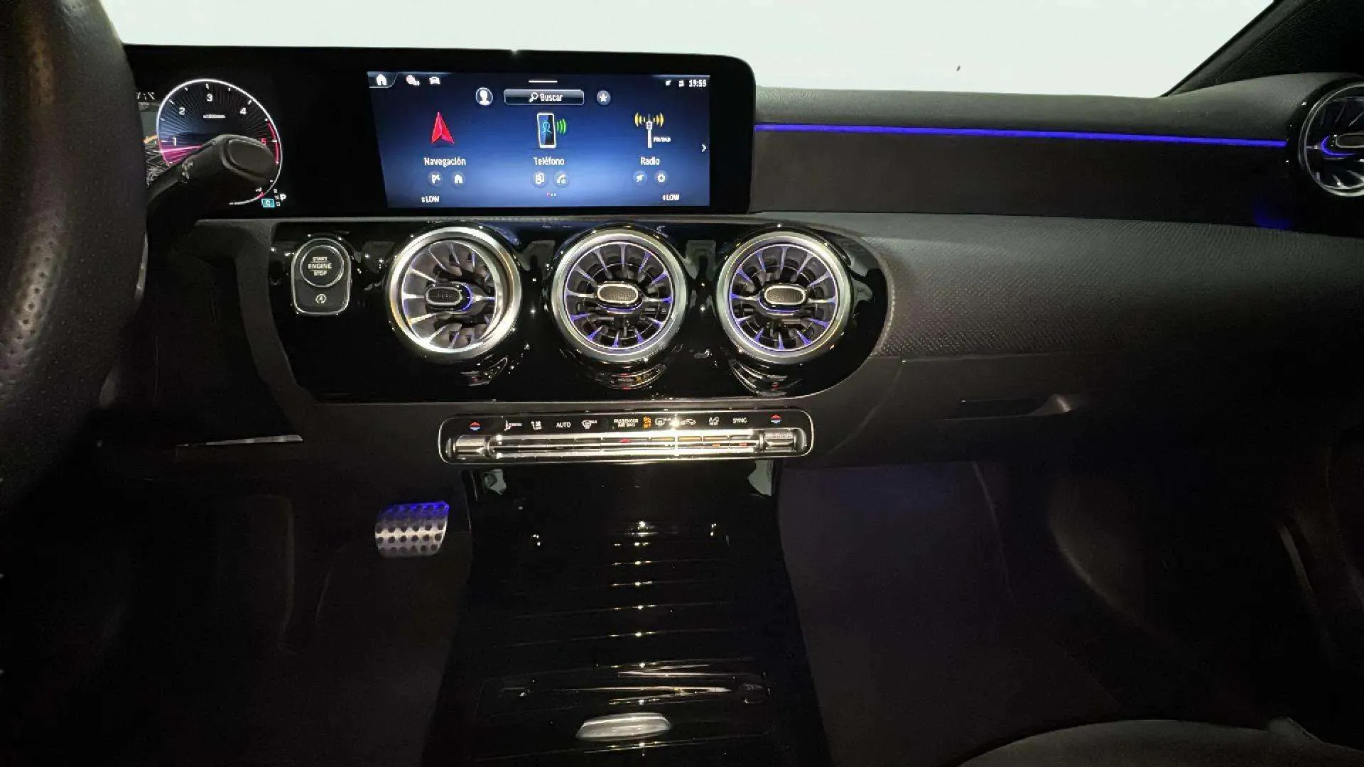Mercedes-Benz Clase A A 200 d - foto 11