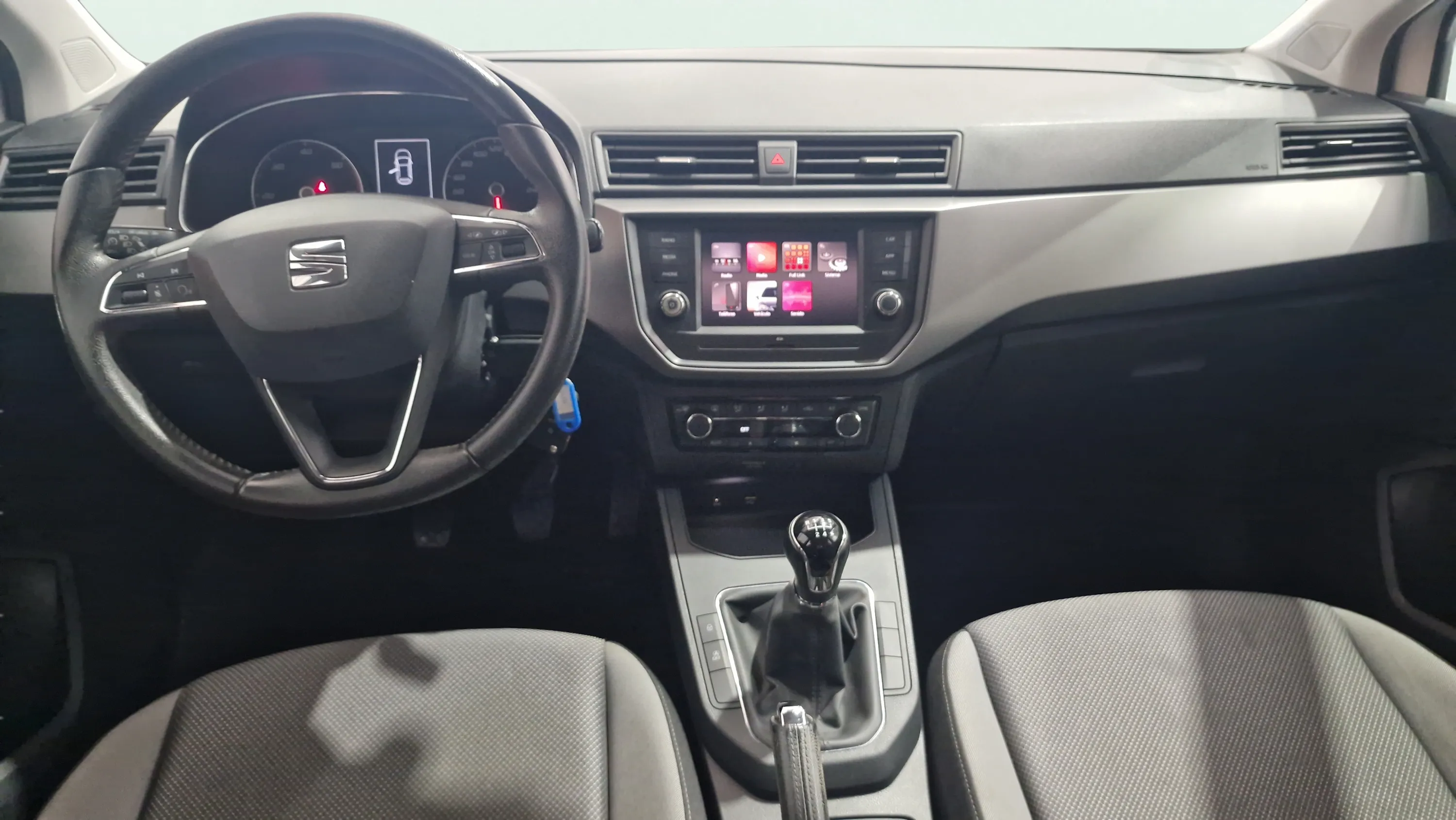 SEAT Ibiza 1.6 TDI Reference Business - foto 7
