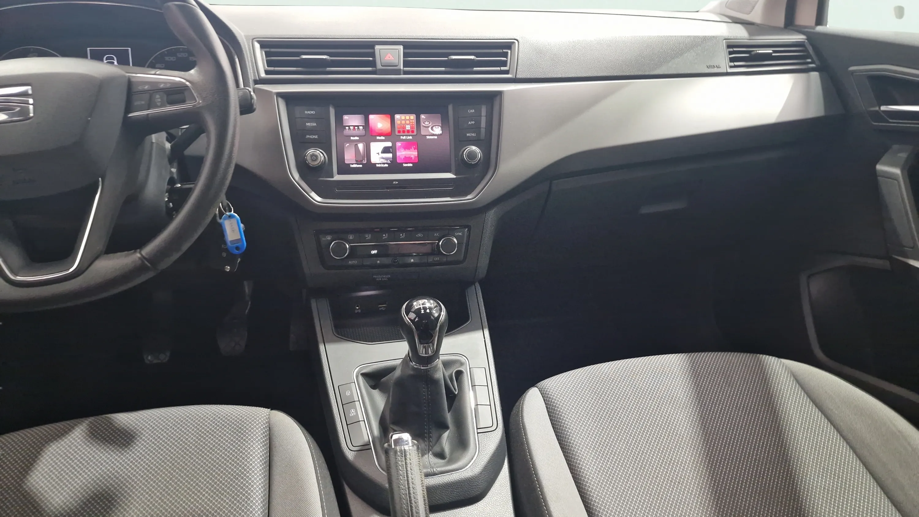 SEAT Ibiza 1.6 TDI Reference Business - foto 8