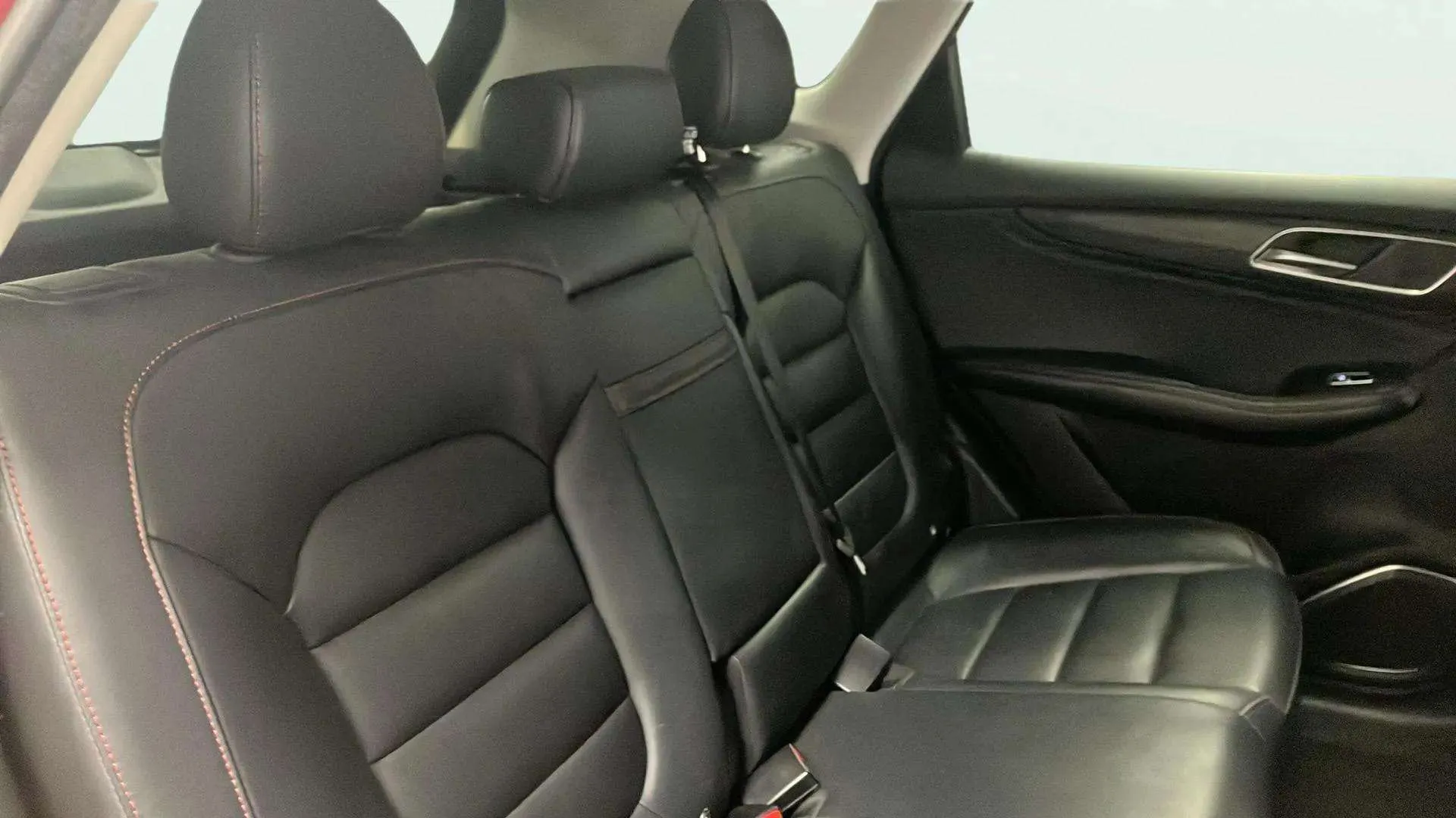 MG HS 1.5 Turbo GDI Comfort DCT - foto 11