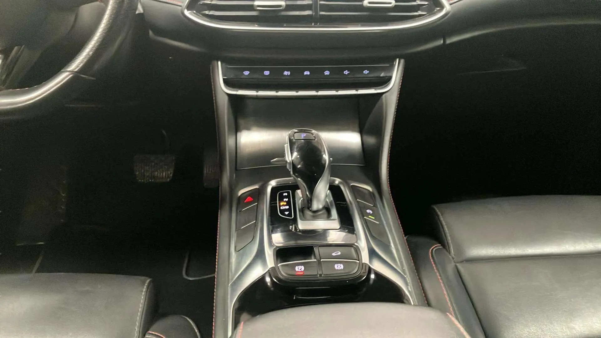MG HS 1.5 Turbo GDI Comfort DCT - foto 20