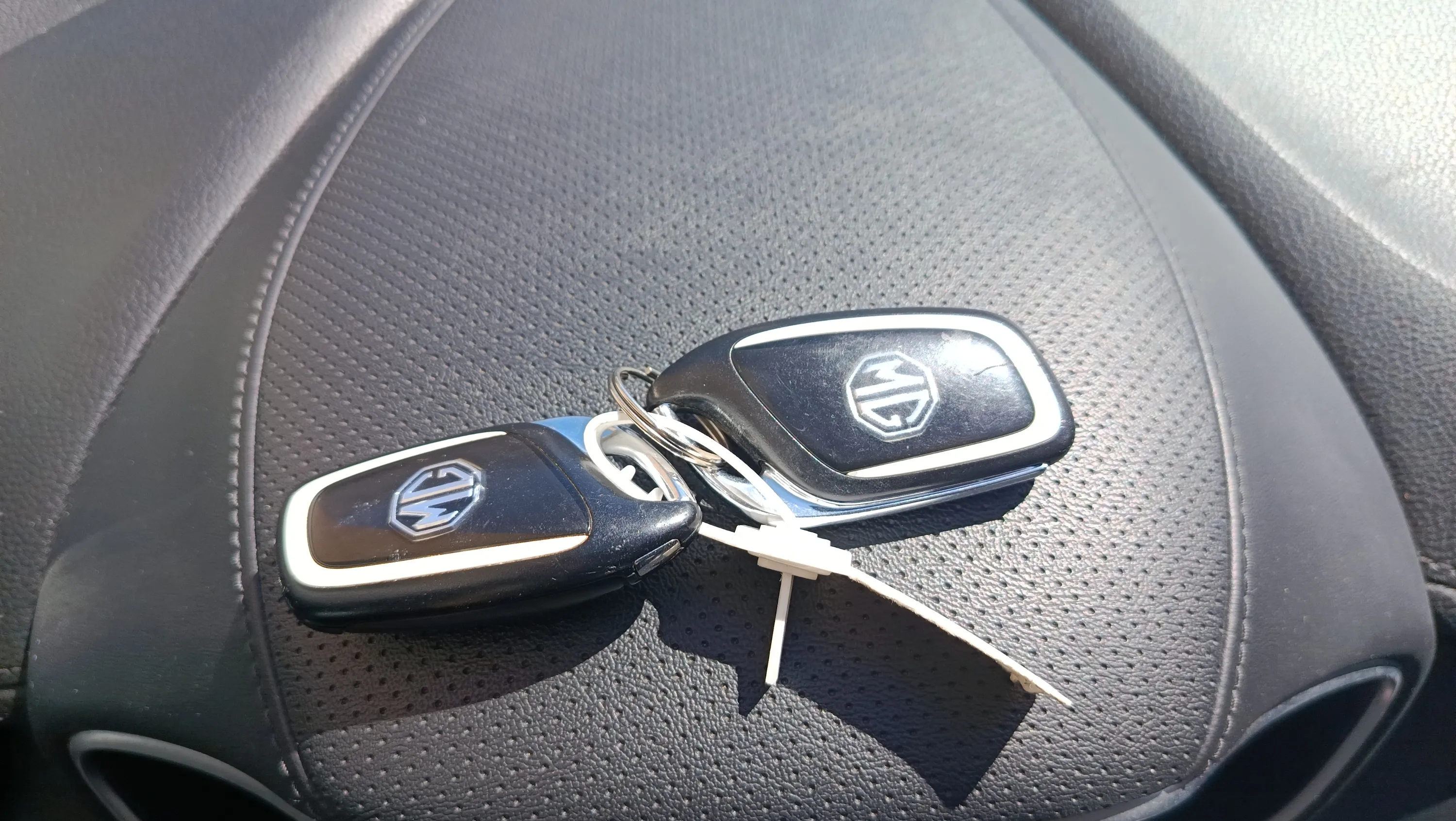 MG HS 1.5 Turbo GDI Luxury DCT - foto 18