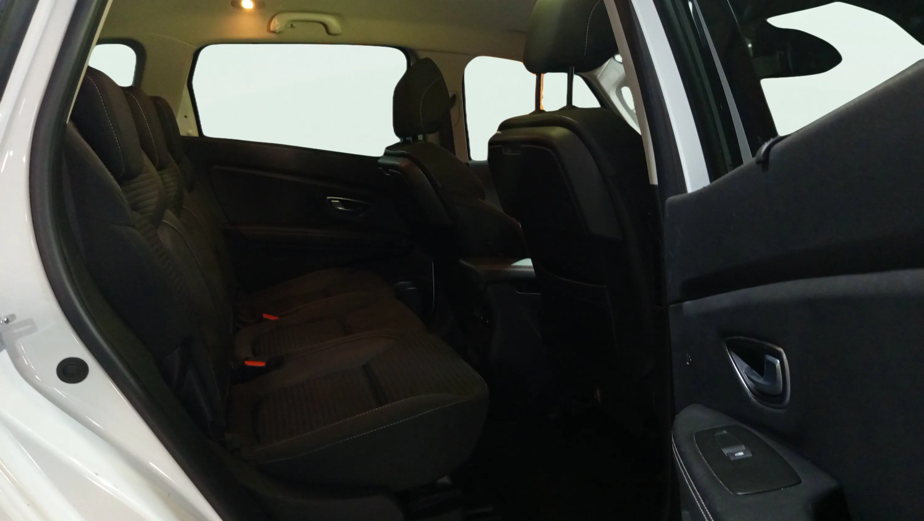 Renault Scénic Zen Blue dCi EDC - foto 14