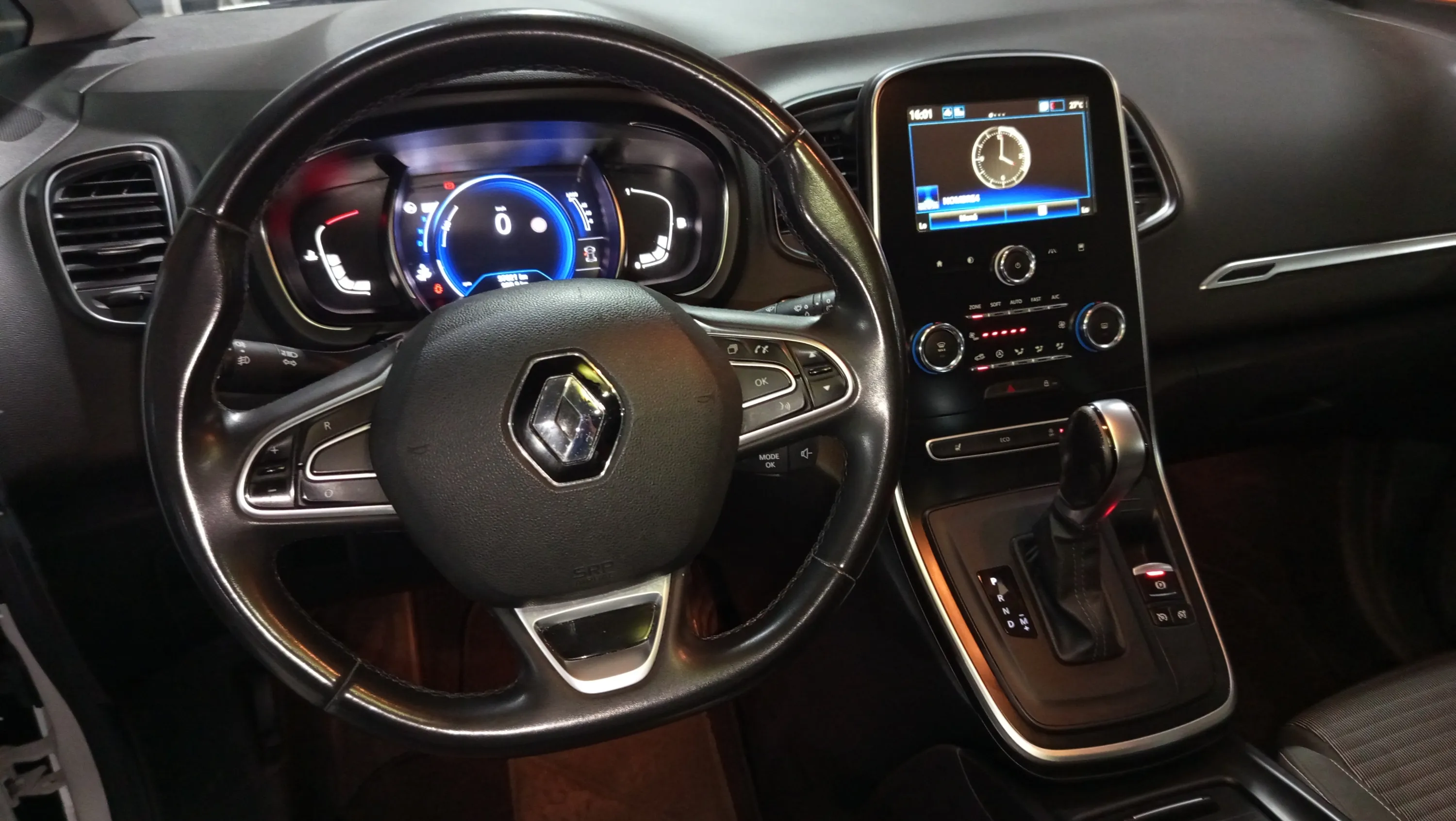 Renault Scénic Zen Blue dCi EDC - foto 24
