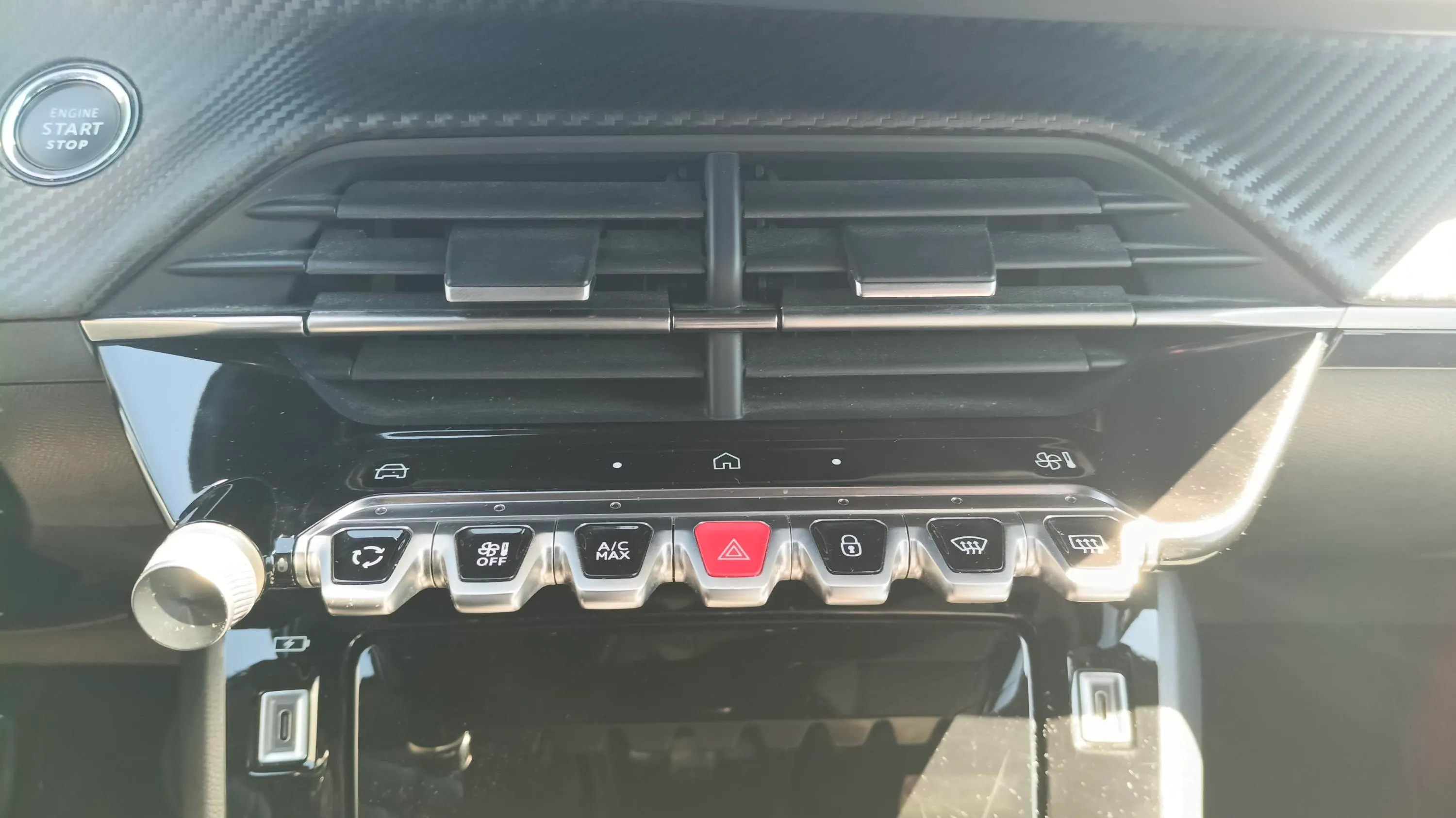 Peugeot 2008 Active Pack PureTech 100 - foto 12