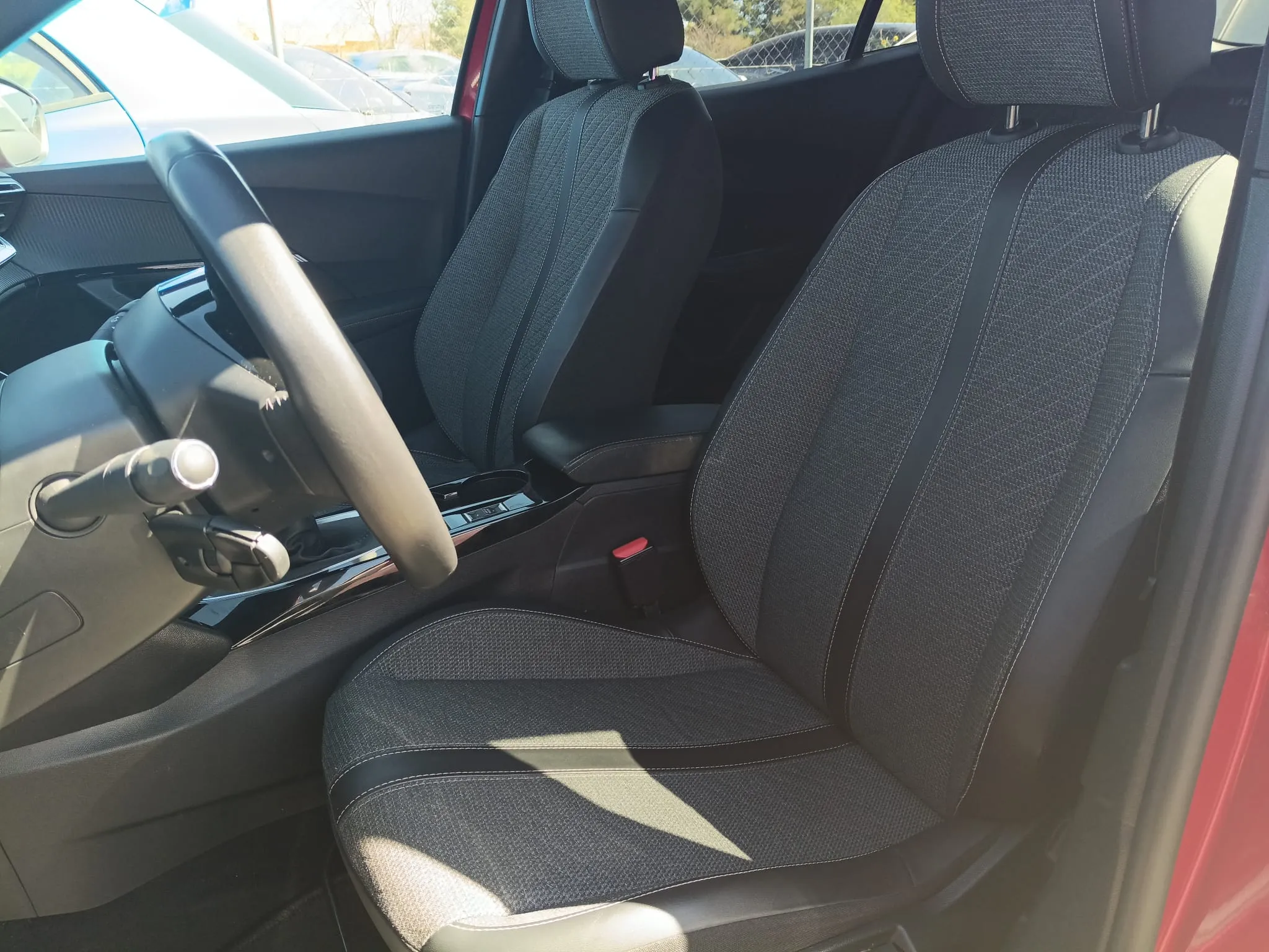 Peugeot 2008 Active Pack PureTech 100 - foto 7