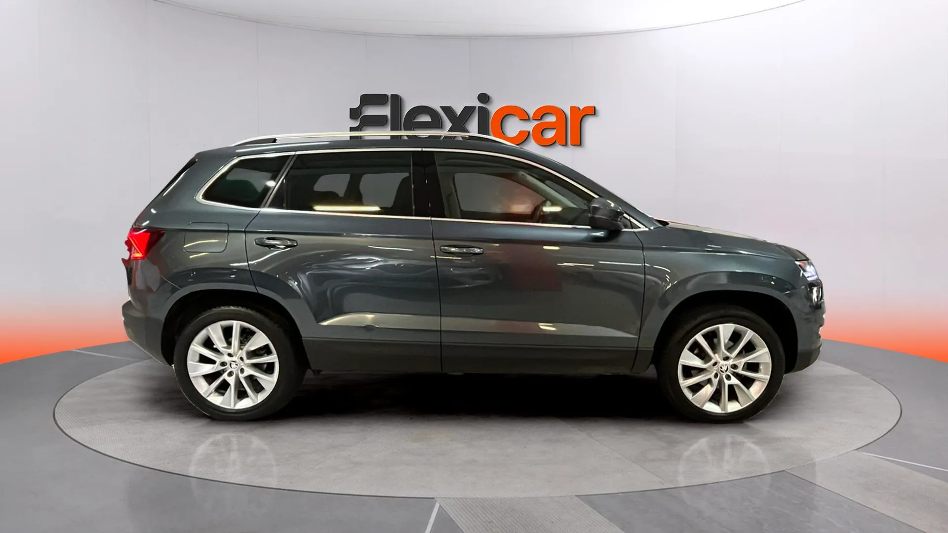 Škoda Karoq 1.5 TSI DSG ACT 125 Aniv - foto 8