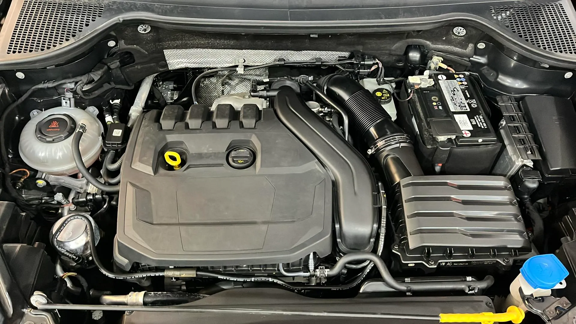 Škoda Karoq 1.5 TSI DSG ACT 125 Aniv - foto 25