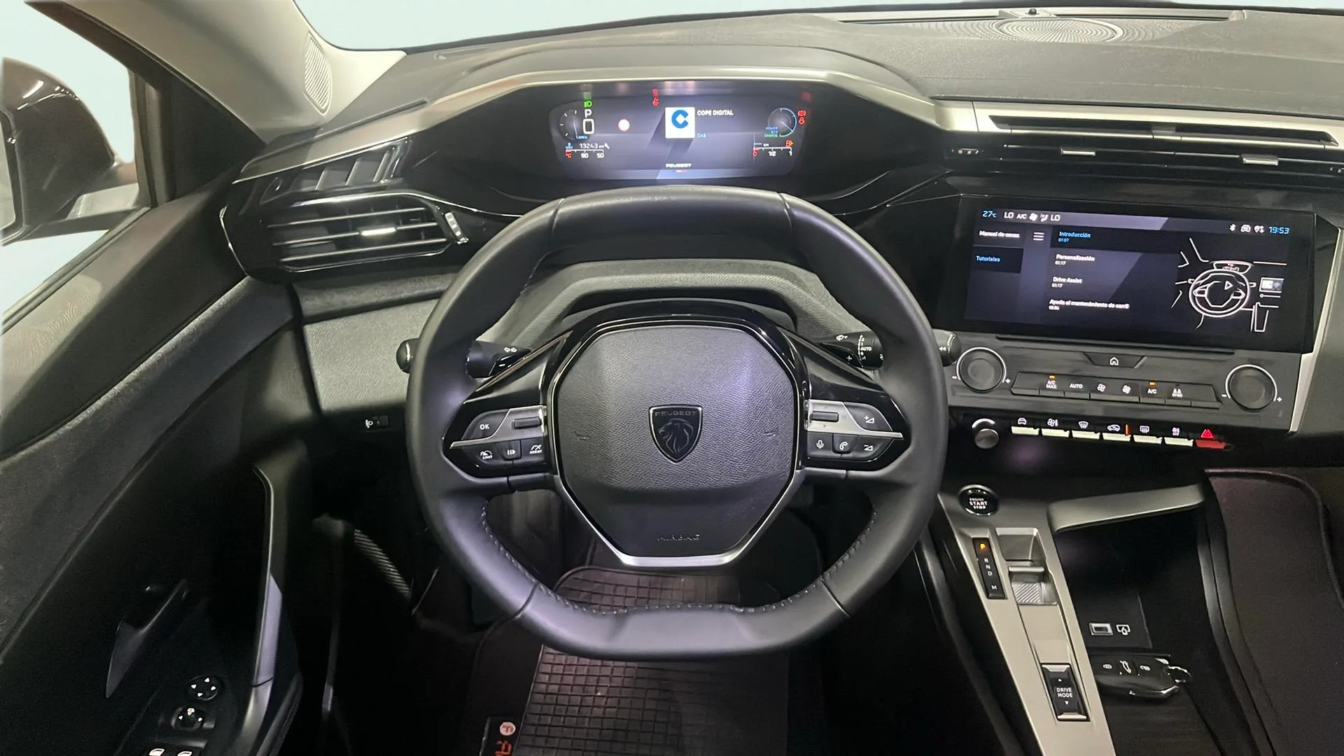 Peugeot 408 Allure Hybrid 145 eDCS6 - foto 16