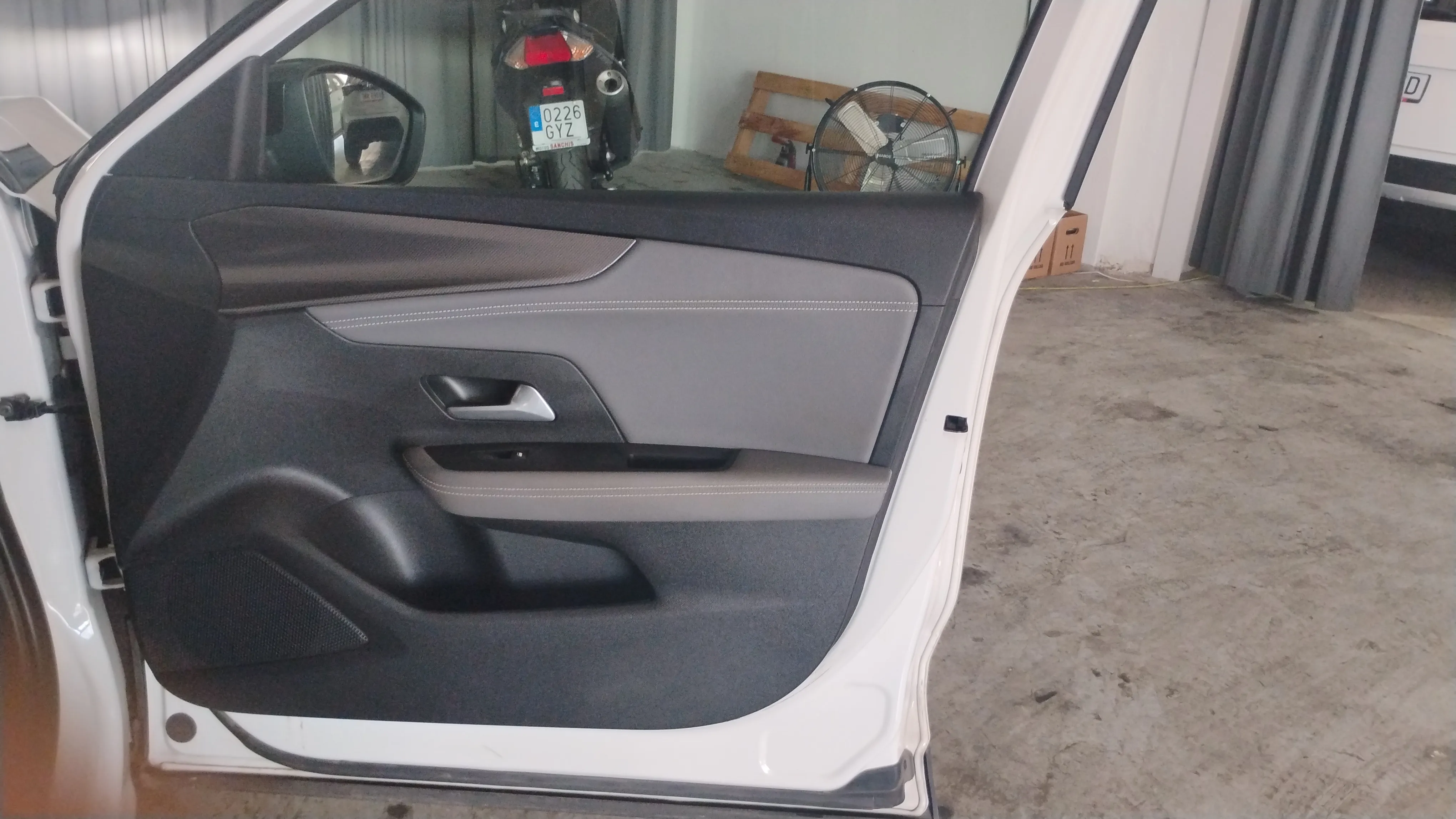 Opel Mokka 1.5 D Business Elegance - foto 17