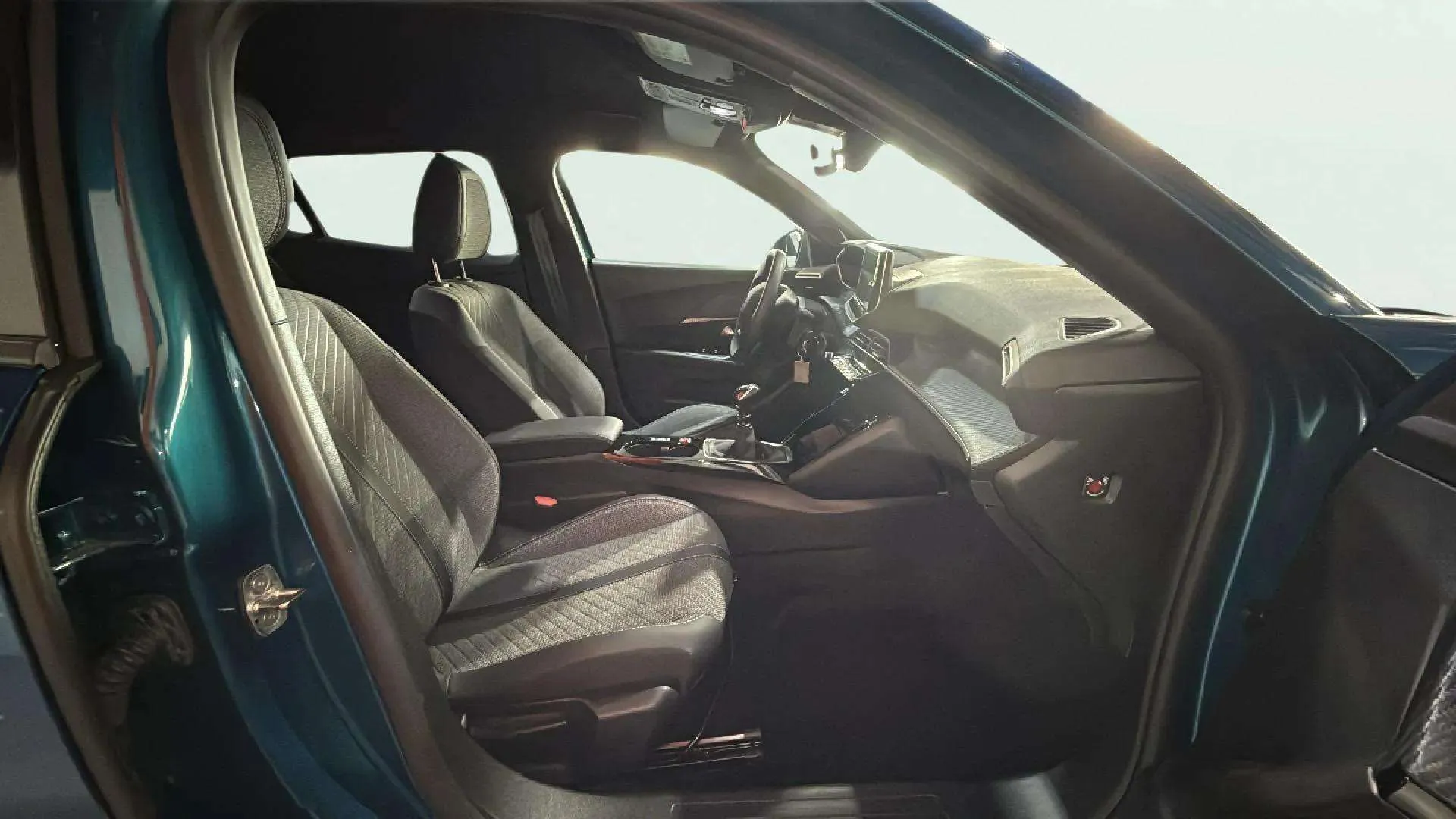 Peugeot 2008 Allure Gasolina 100 - foto 16