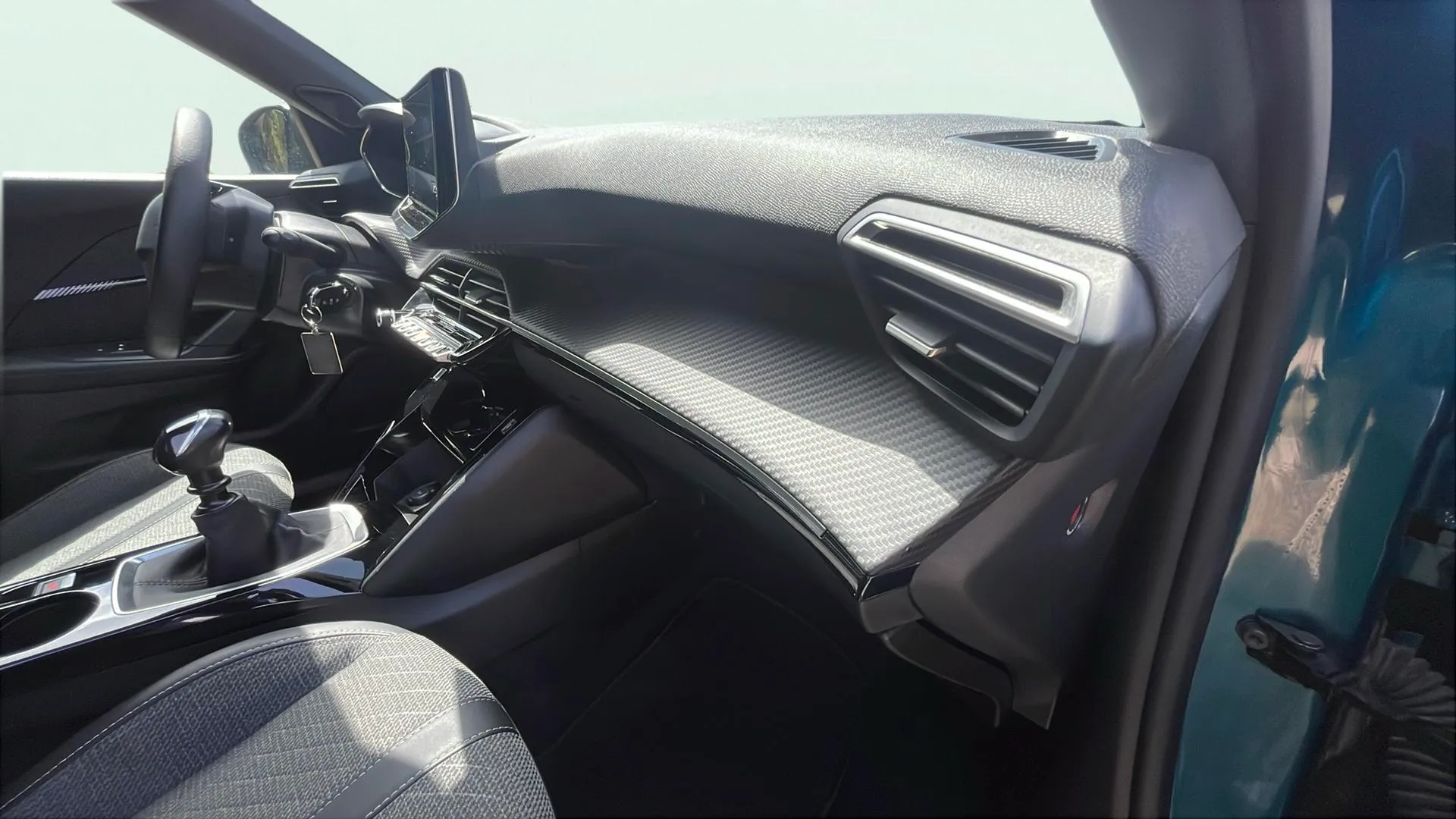 Peugeot 2008 Allure Gasolina 100 - foto 18