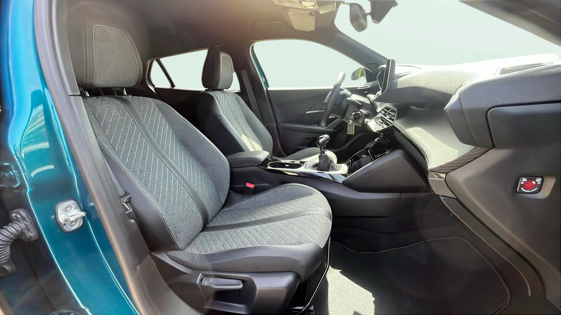 Peugeot 2008 Allure Gasolina 100 - foto 13