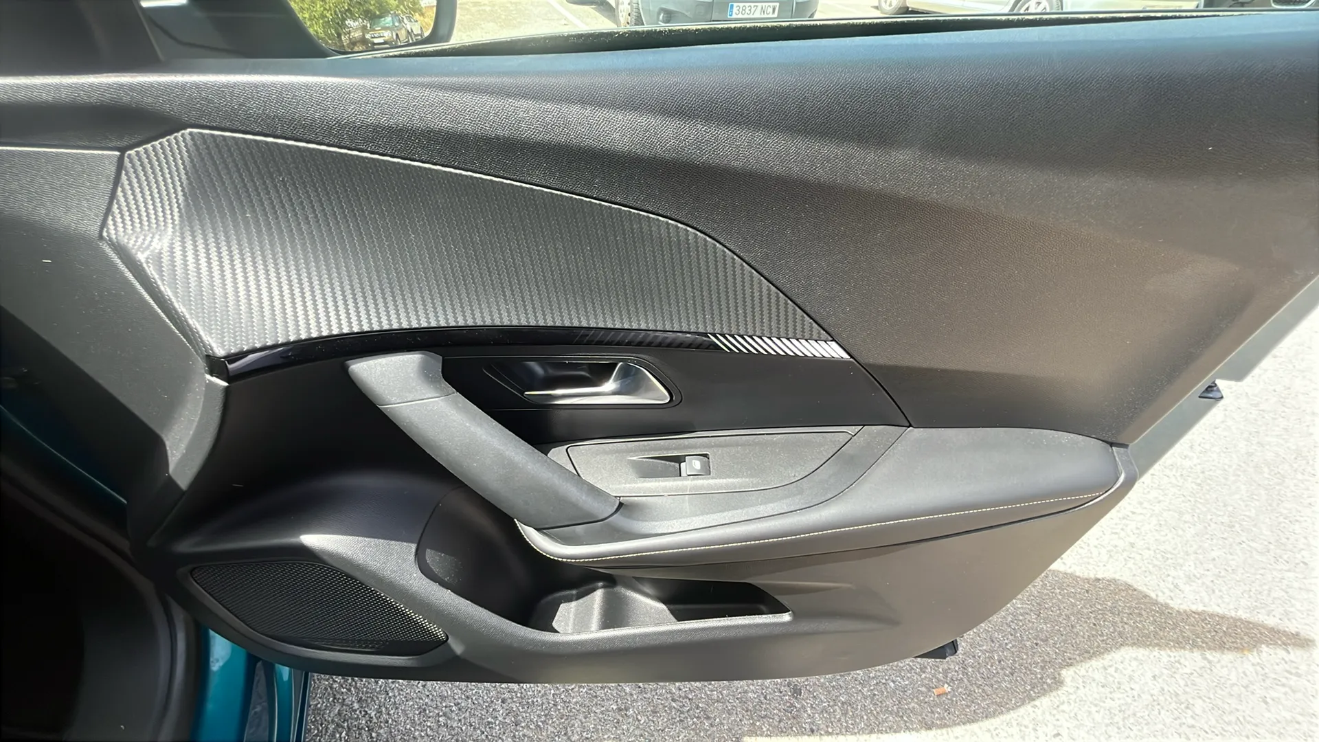 Peugeot 2008 Allure Gasolina 100 - foto 17