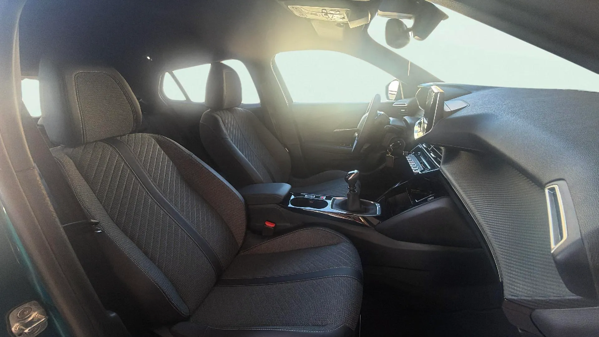 Peugeot 2008 Allure Gasolina 100 - foto 14