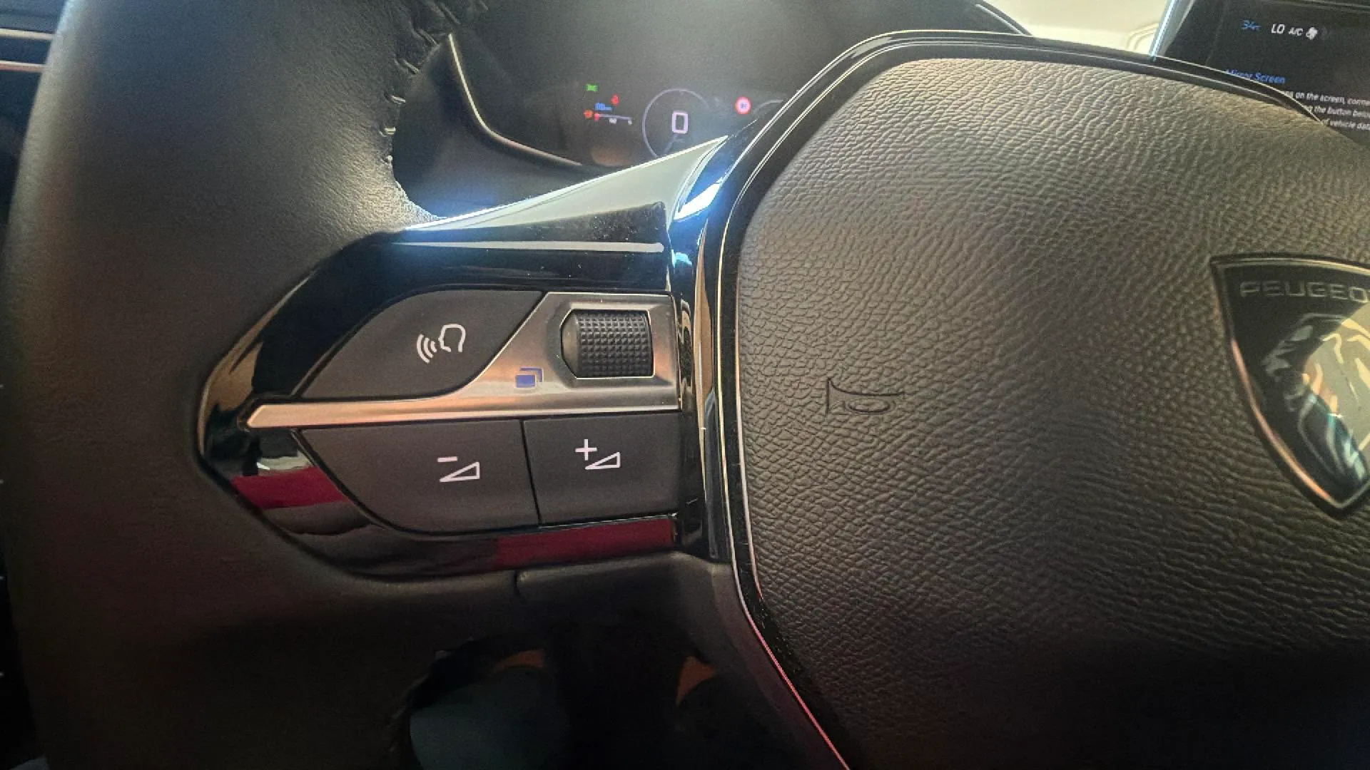 Peugeot 2008 Allure Gasolina 100 - foto 23