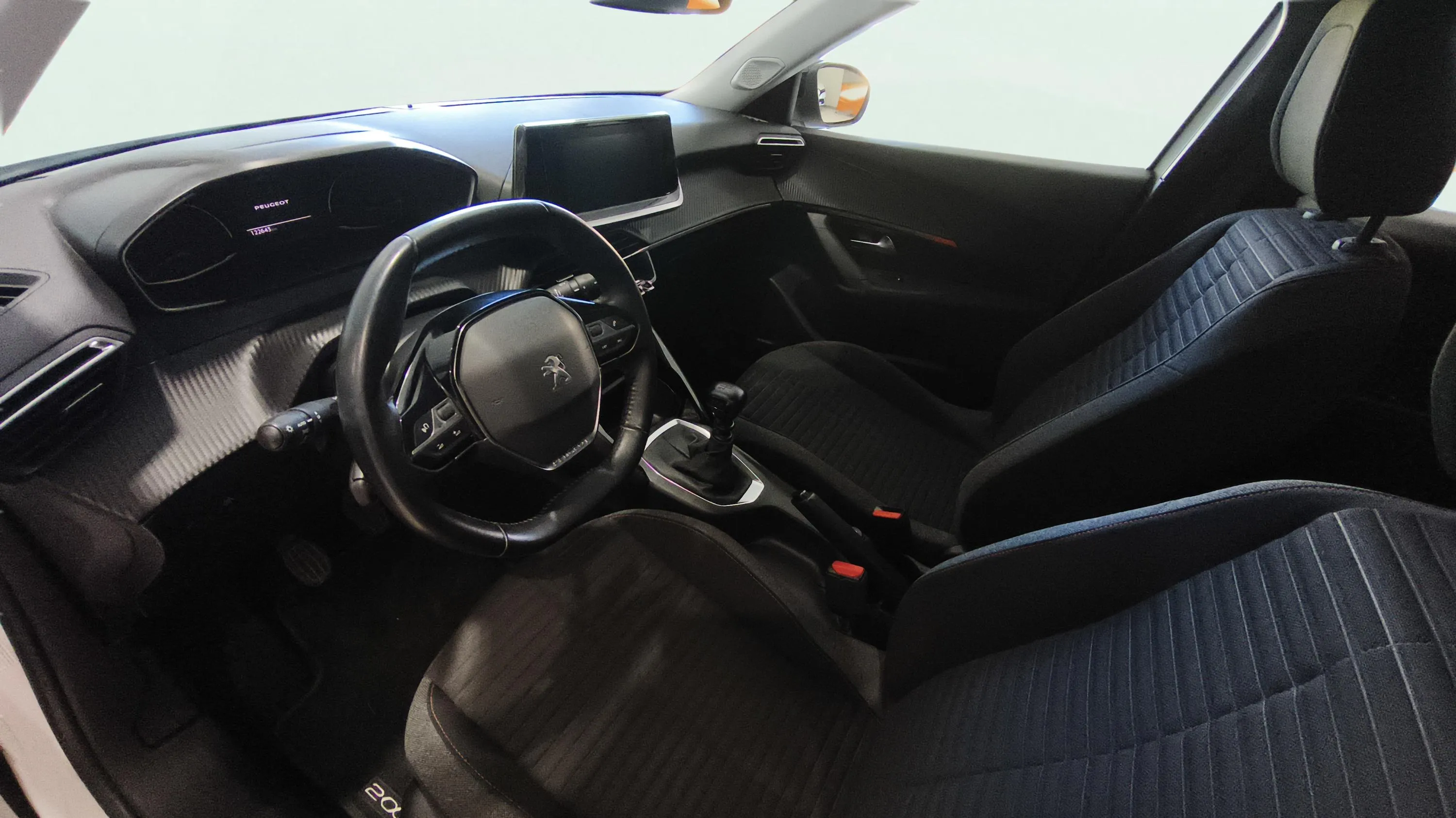 Peugeot 2008 Active Pack BlueHDi - foto 7