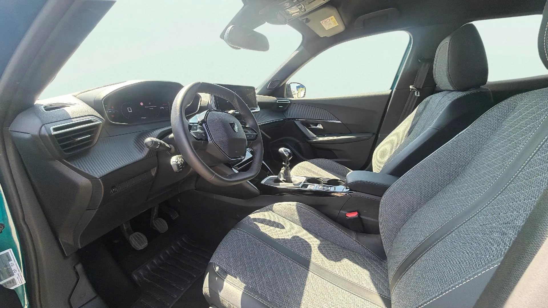 Peugeot 2008 Allure Gasolina 100 - foto 13