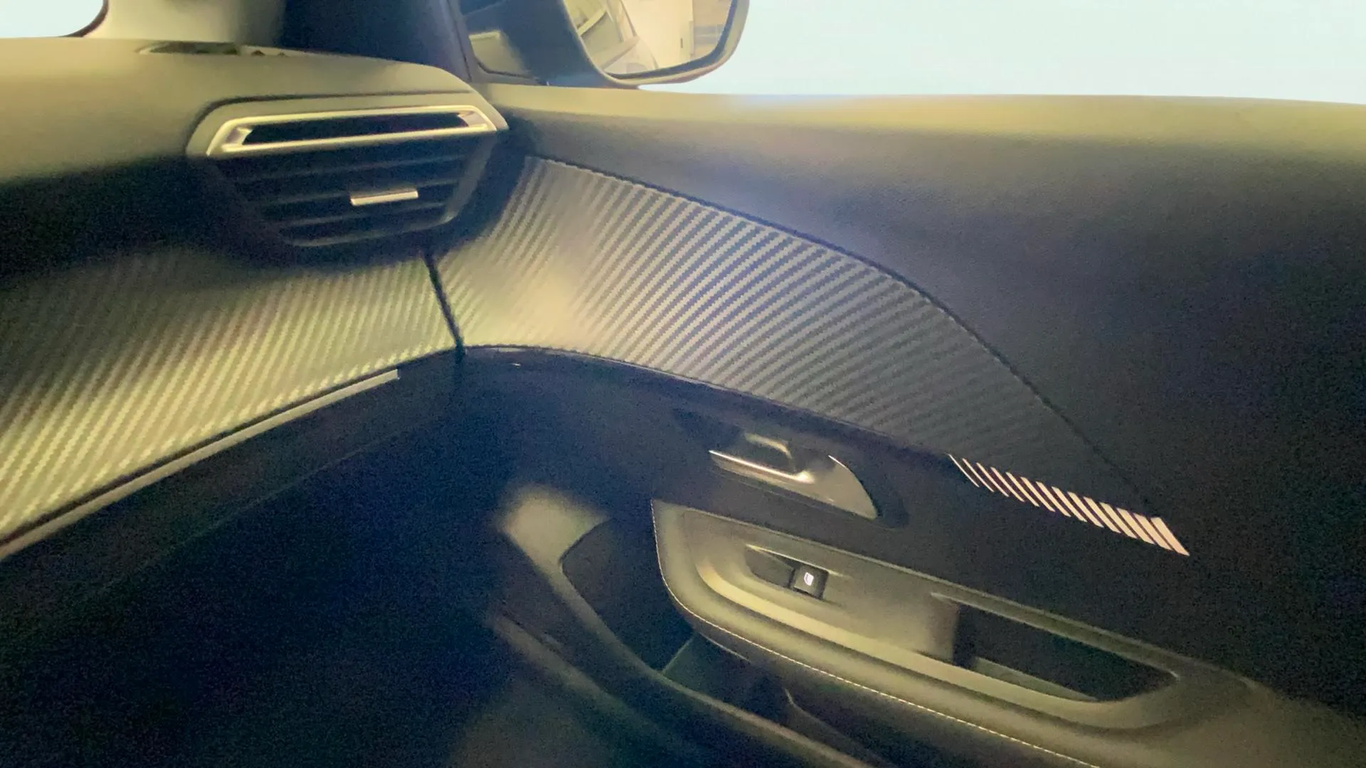 Peugeot 208 Allure Gasolina 100 - foto 38