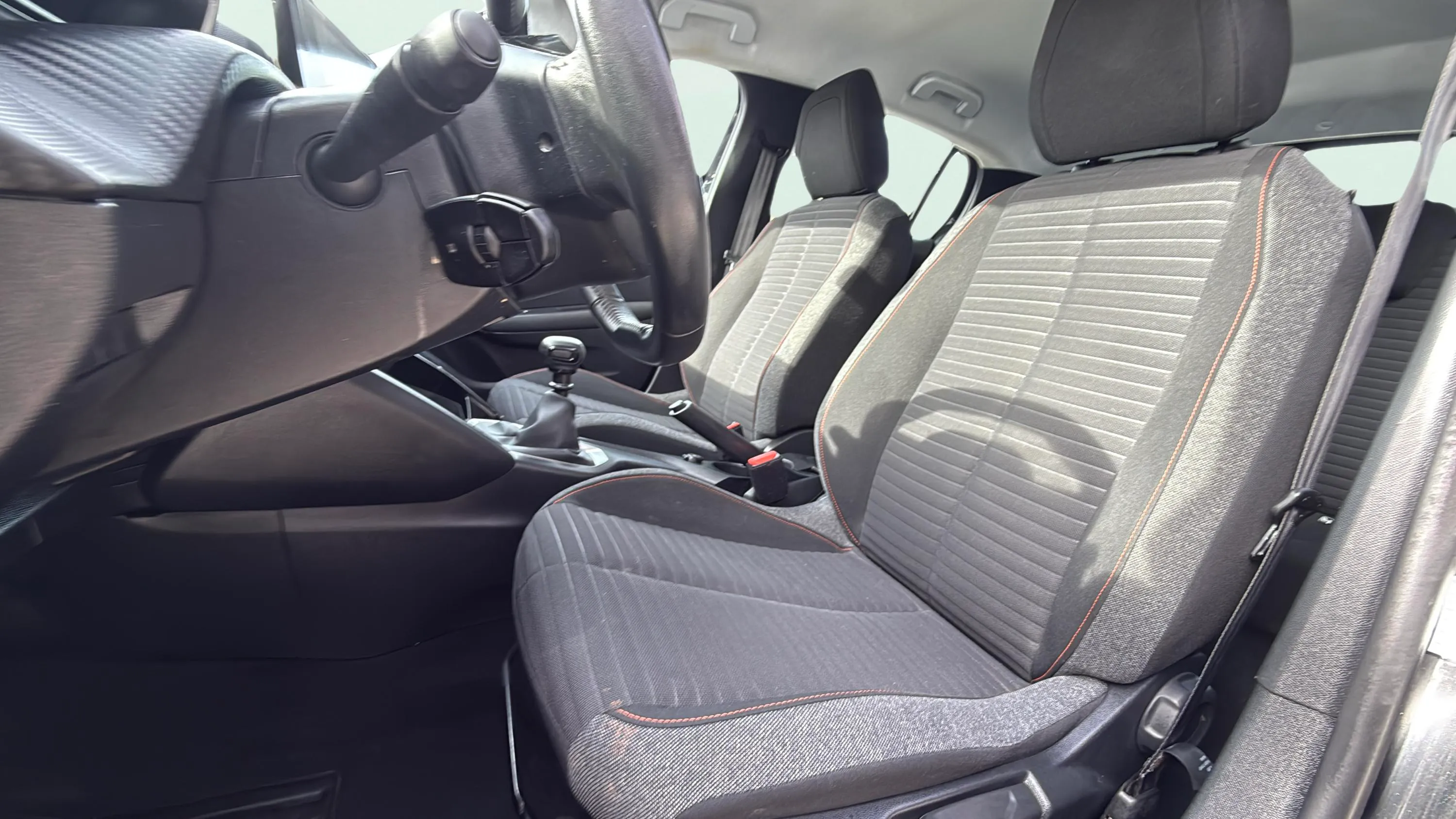 Peugeot 208 PureTech Active Pack - foto 14
