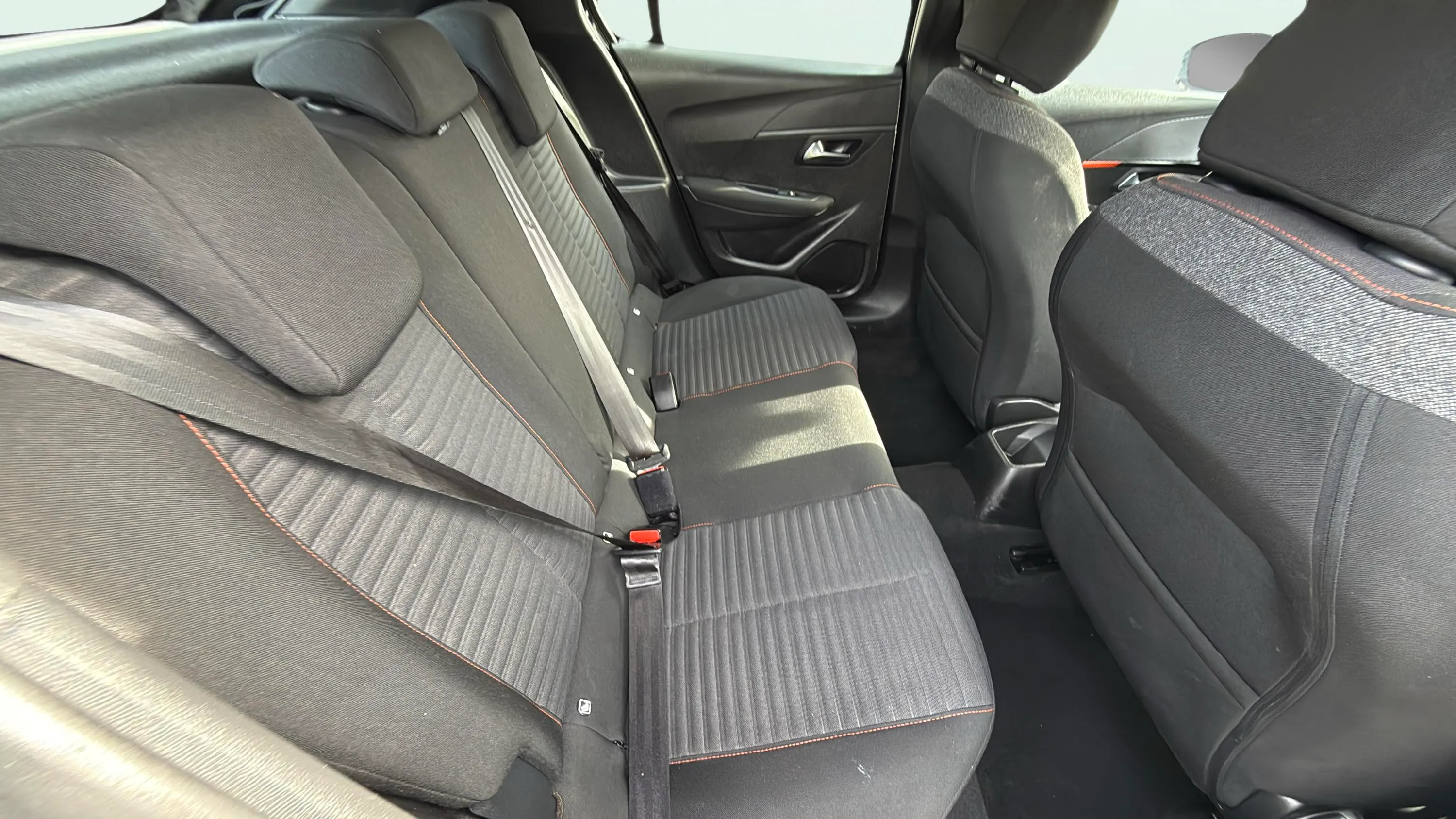 Peugeot 208 PureTech Active Pack - foto 17