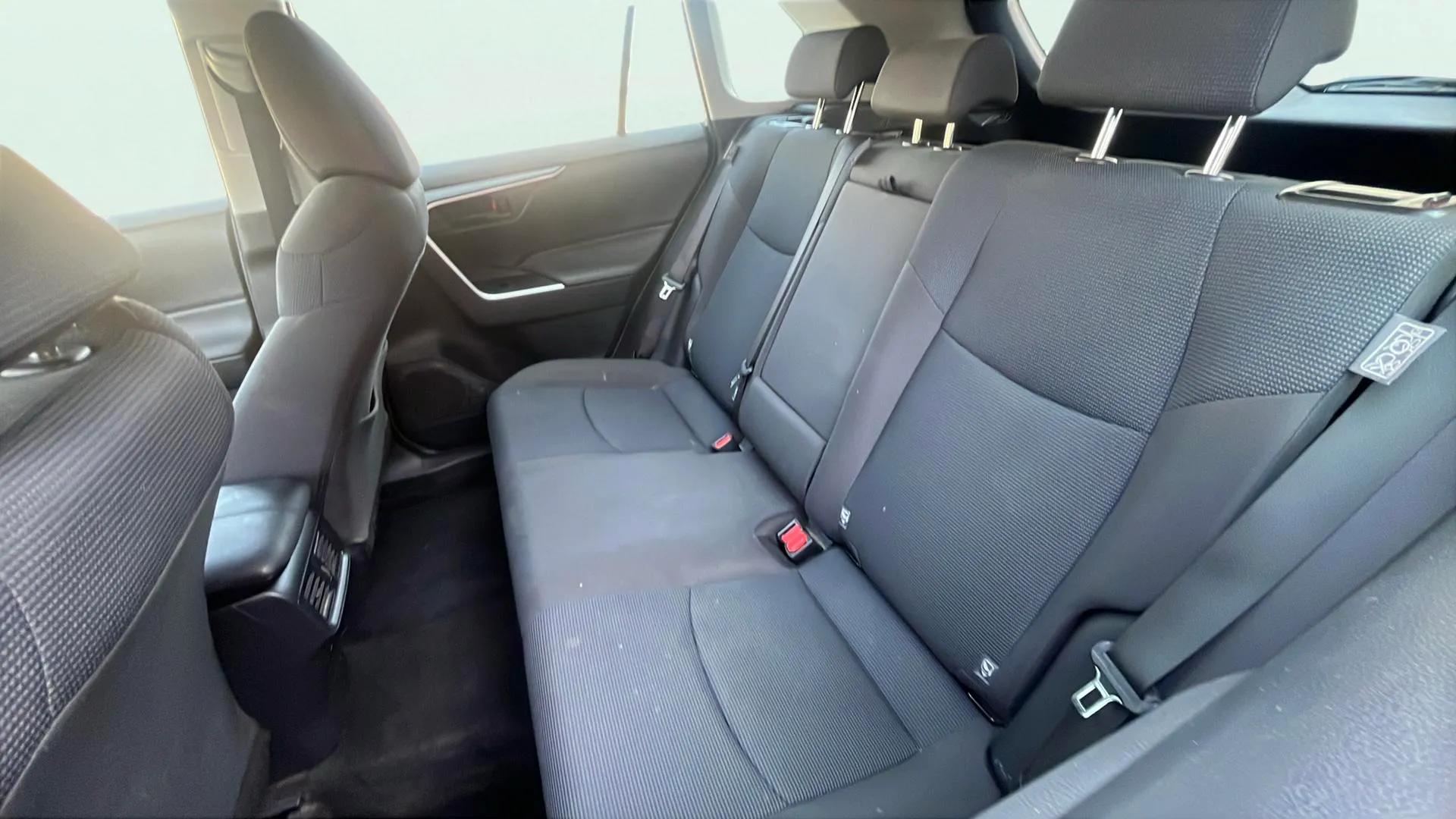 Toyota RAV4 2.5l 220H Business - foto 11