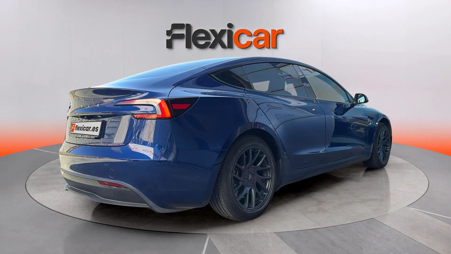 Tesla Model 3 RWD - foto 7