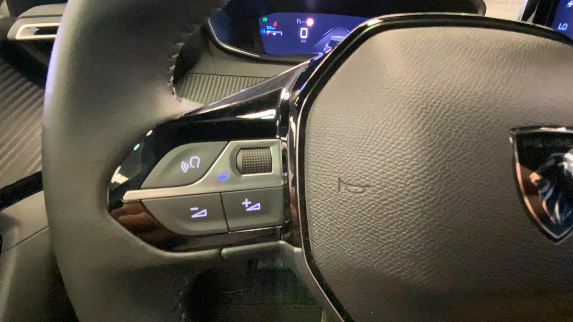 Peugeot 2008 Allure Gasolina 100 - foto 19