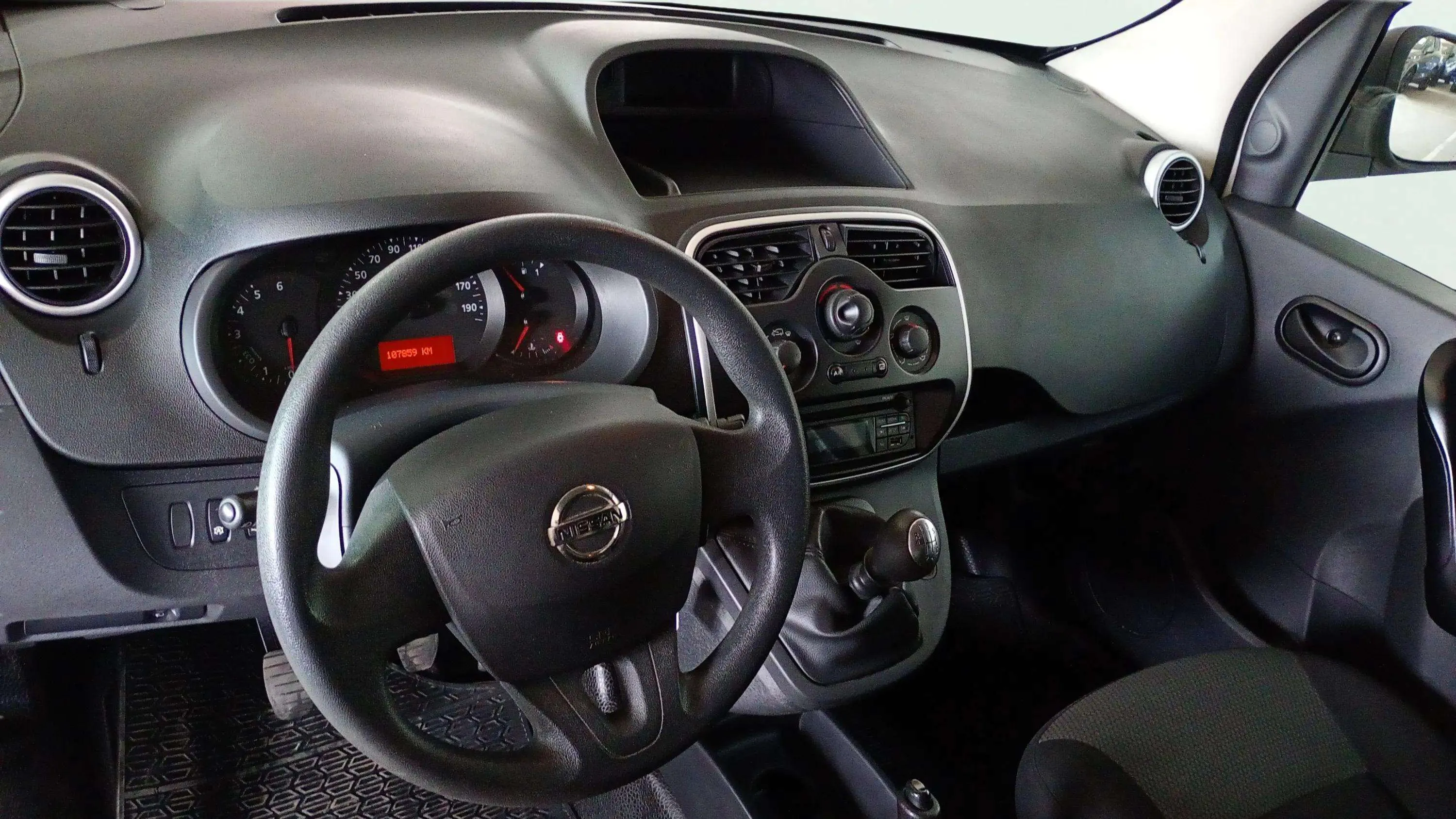 Nissan NV250 2 plazas 1.5dCi L1H1 Comfort - foto 9