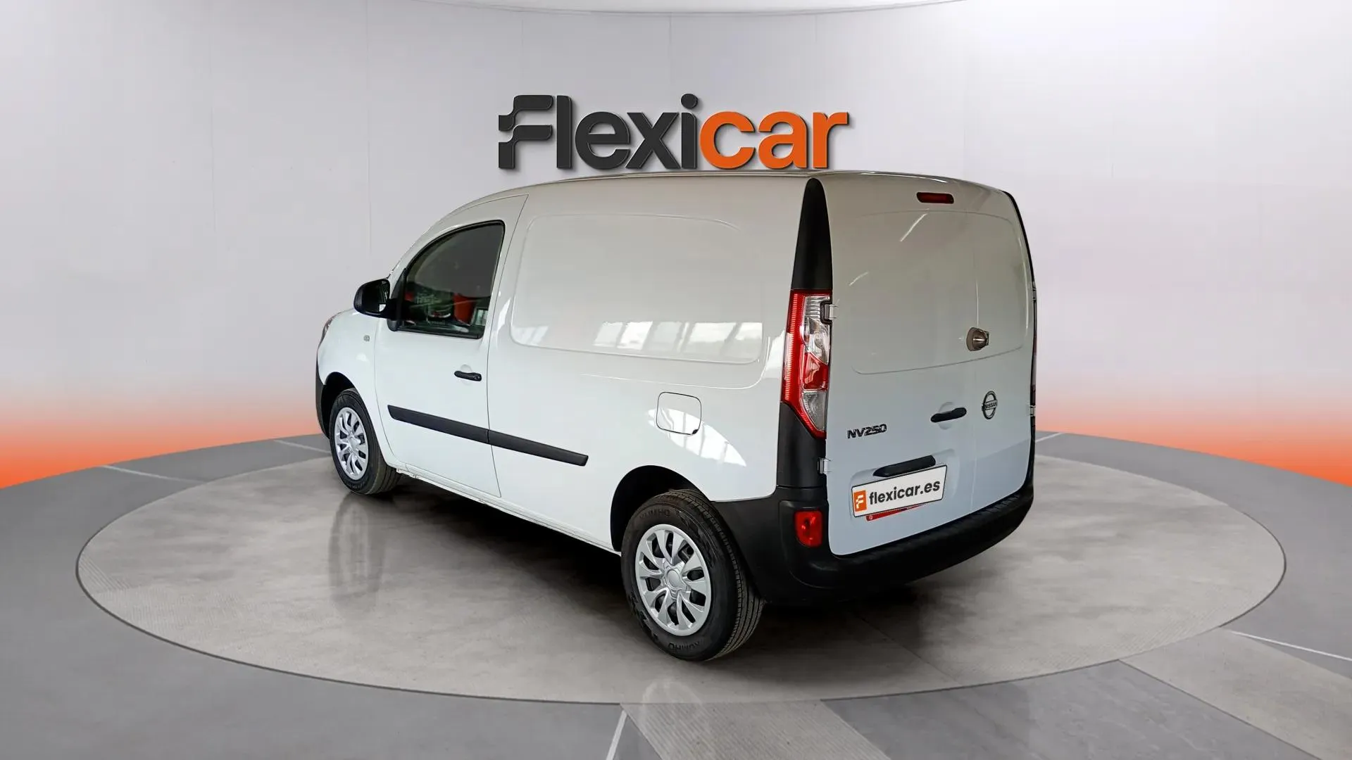 Nissan NV250 2 plazas 1.5dCi L1H1 Comfort - foto 4