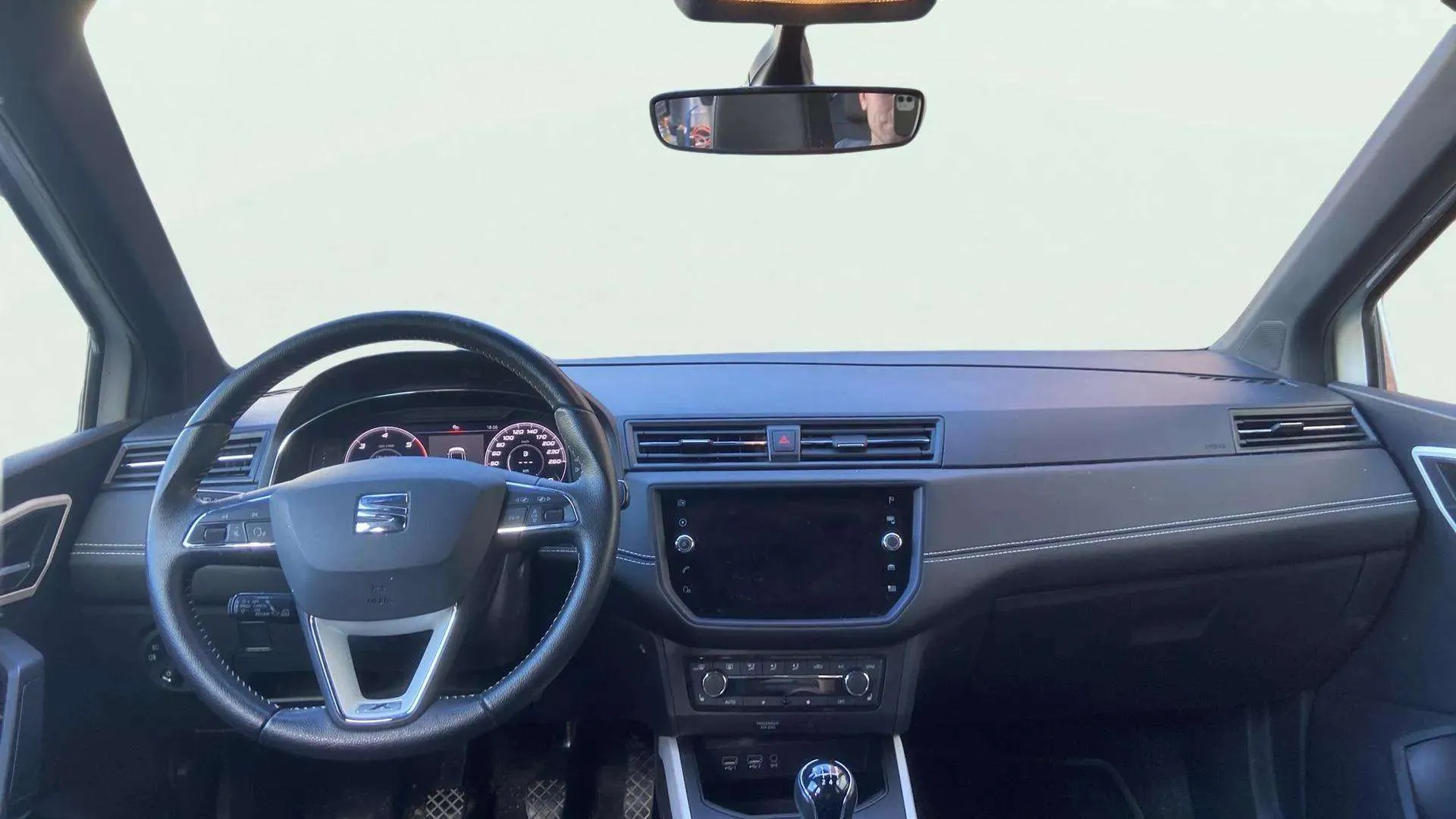SEAT Arona 1.6 TDI Xcellence Edition Eco - foto 16