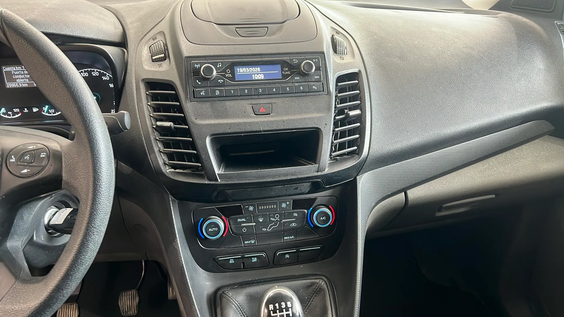 Ford Transit Connect 1.5cc - foto 12