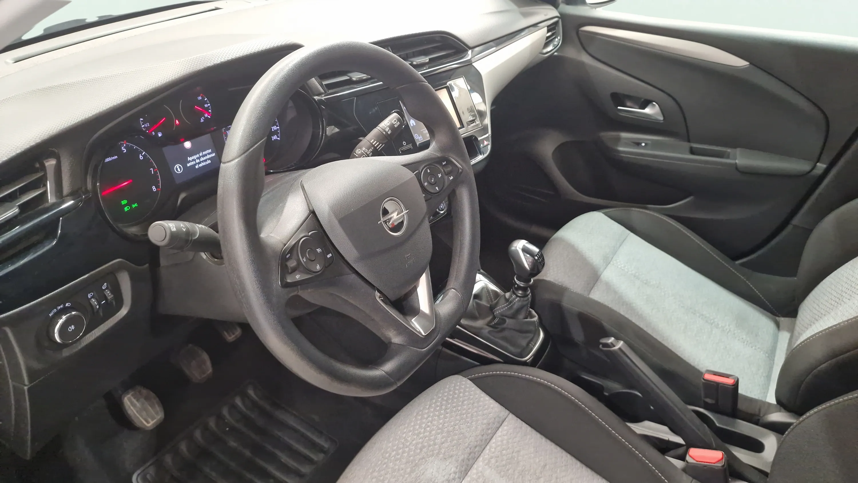 Opel Corsa 1.2T XHL Edition - foto 12