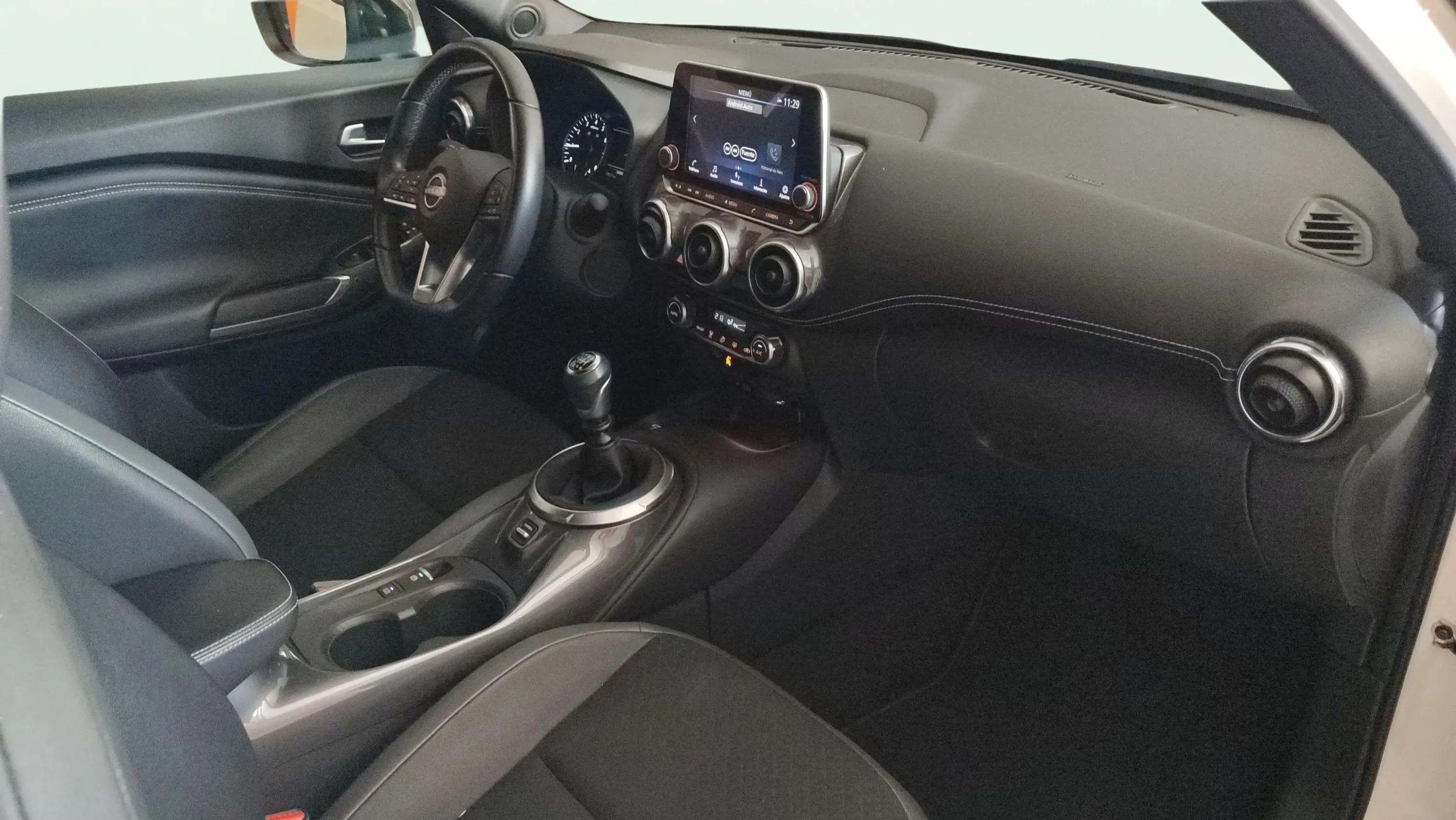 Nissan Juke DIG-T N-Connecta - foto 18