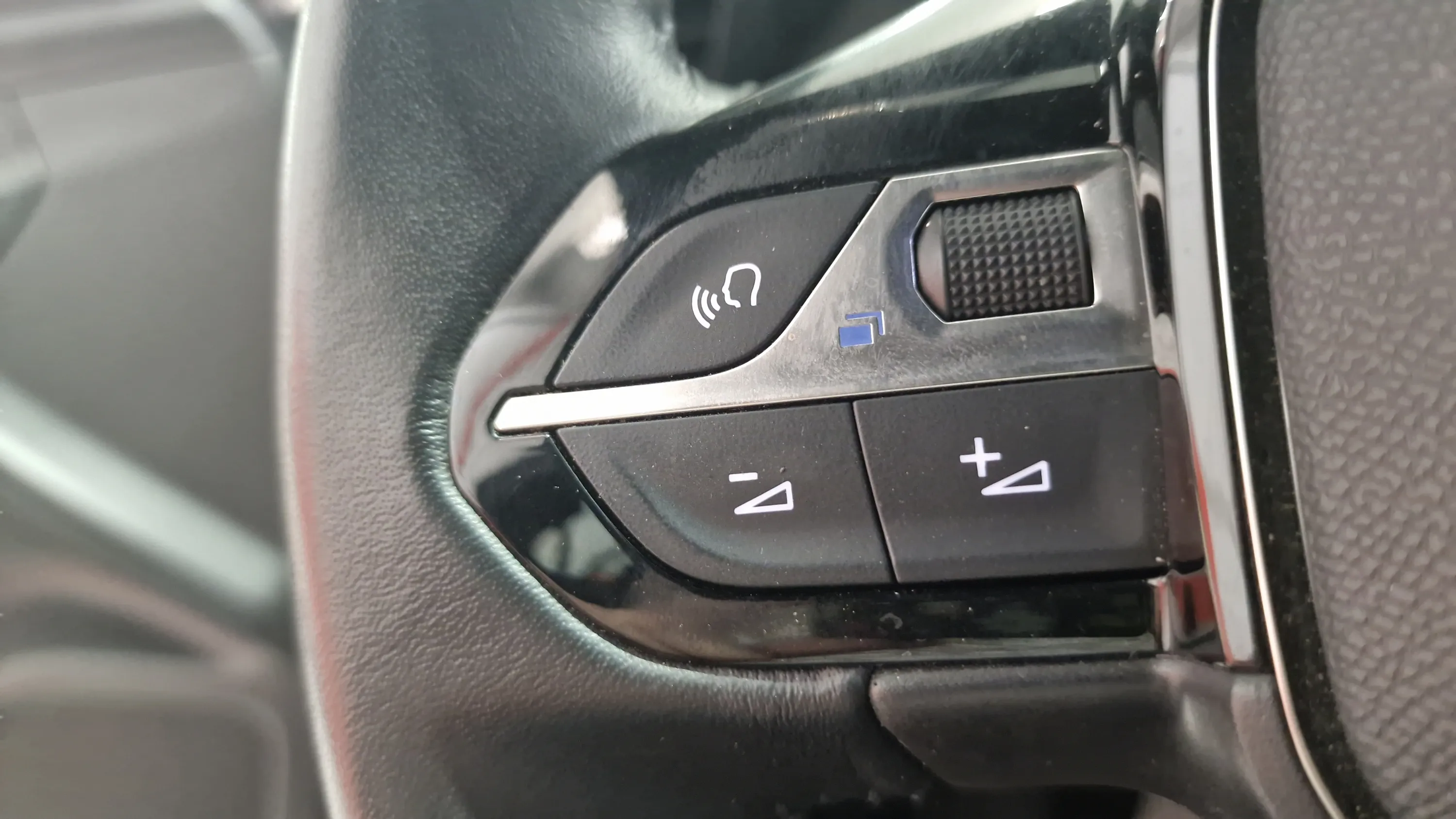 Peugeot 2008 Active Pack PureTech 100 - foto 16