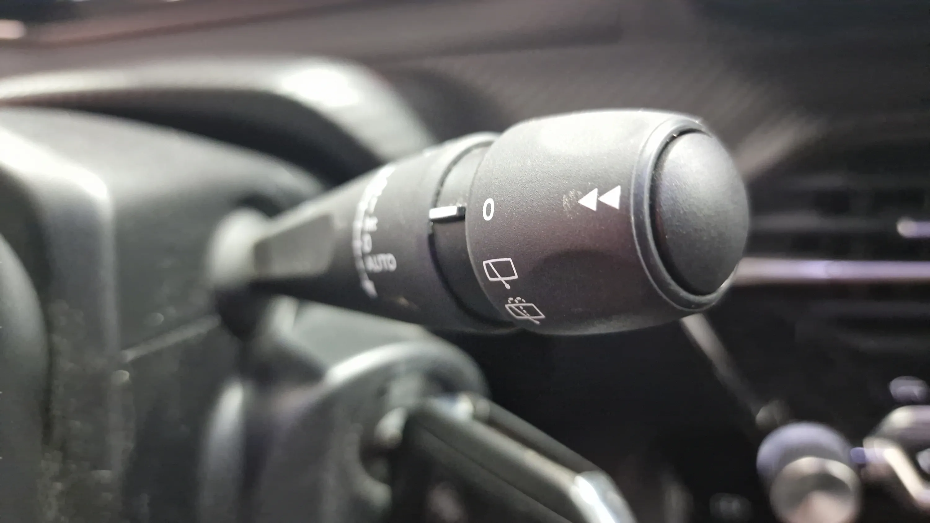 Peugeot 2008 Active Pack PureTech 100 - foto 19