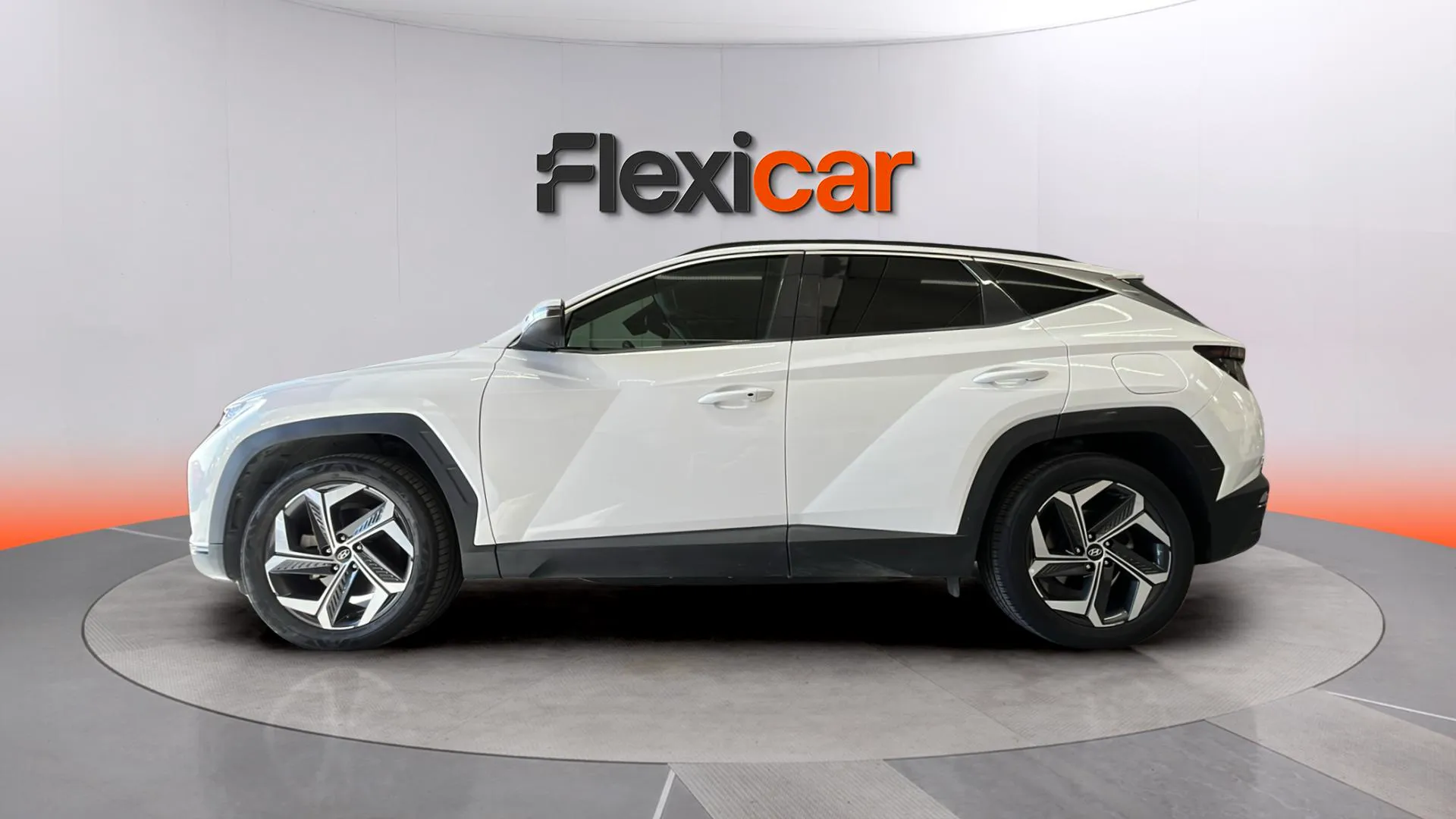 Hyundai Tucson 1.6 T-GDi PHEV Maxx 4x4 - foto 5