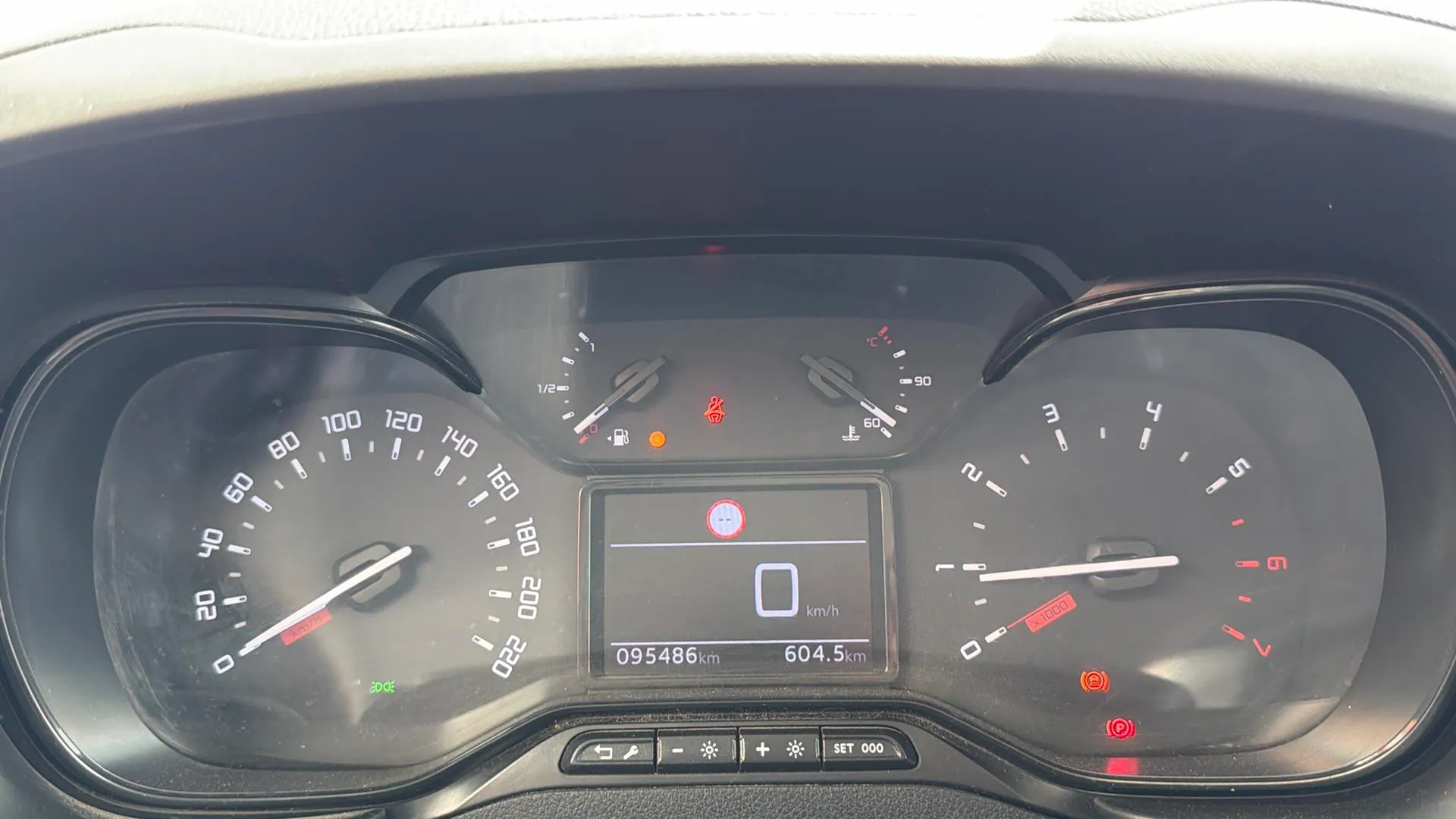 Citroën Berlingo Talla M BlueHDi 100 Feel - foto 10
