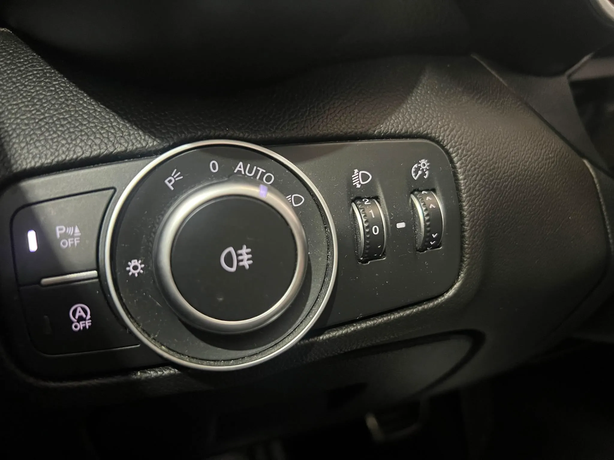Alfa Romeo Giulia 2.0 Gasolina TI RWD - foto 14