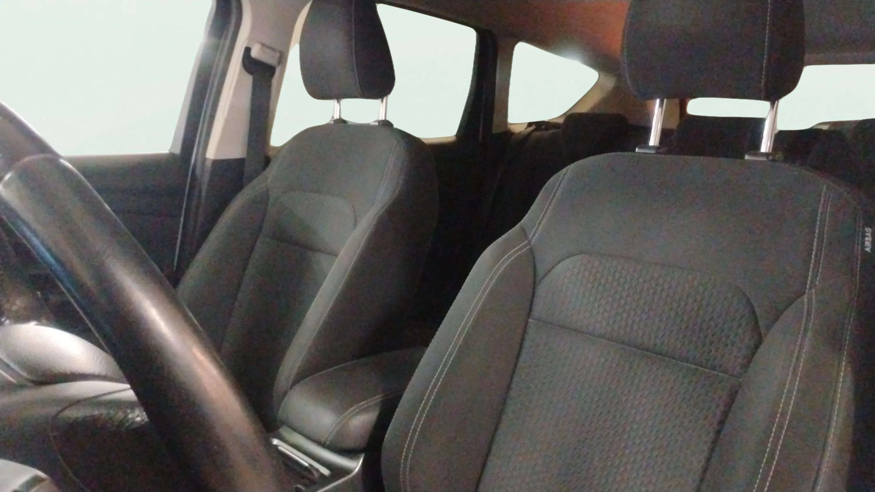 Ford Kuga 1.5 EcoBoost A-S-S 4x2 Business - foto 14