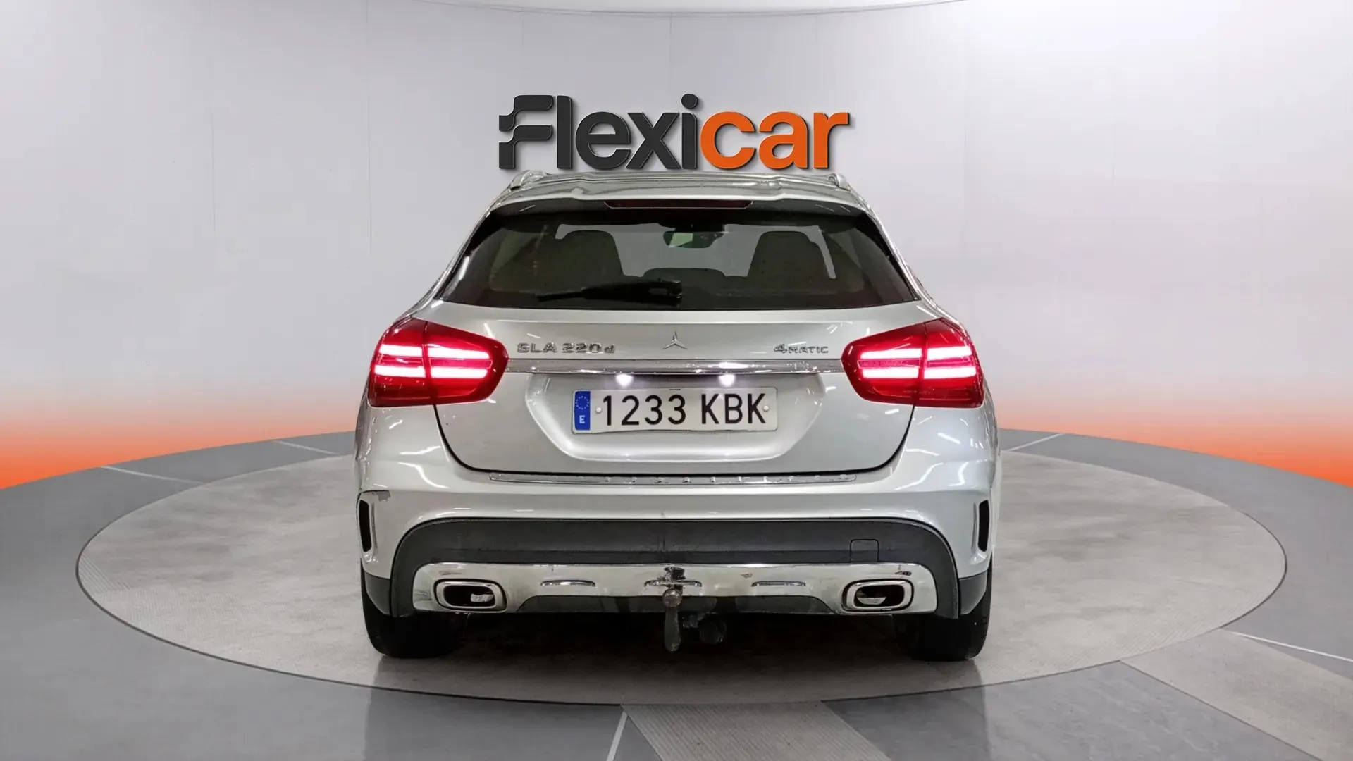 Mercedes-Benz GLA 220 d 4MATIC AMG Line - foto 5