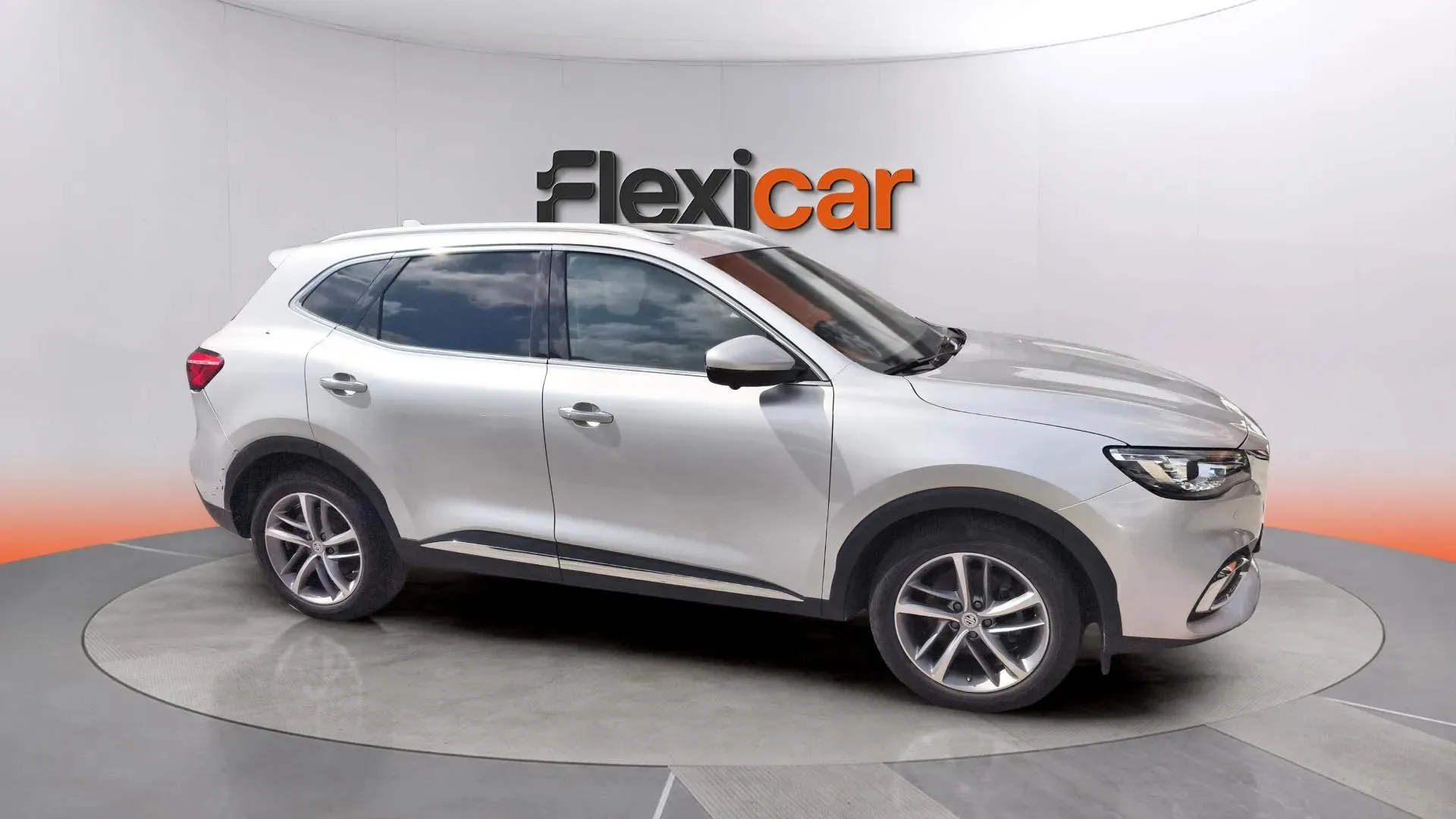 MG HS 1.5 Turbo GDI Luxury - foto 8