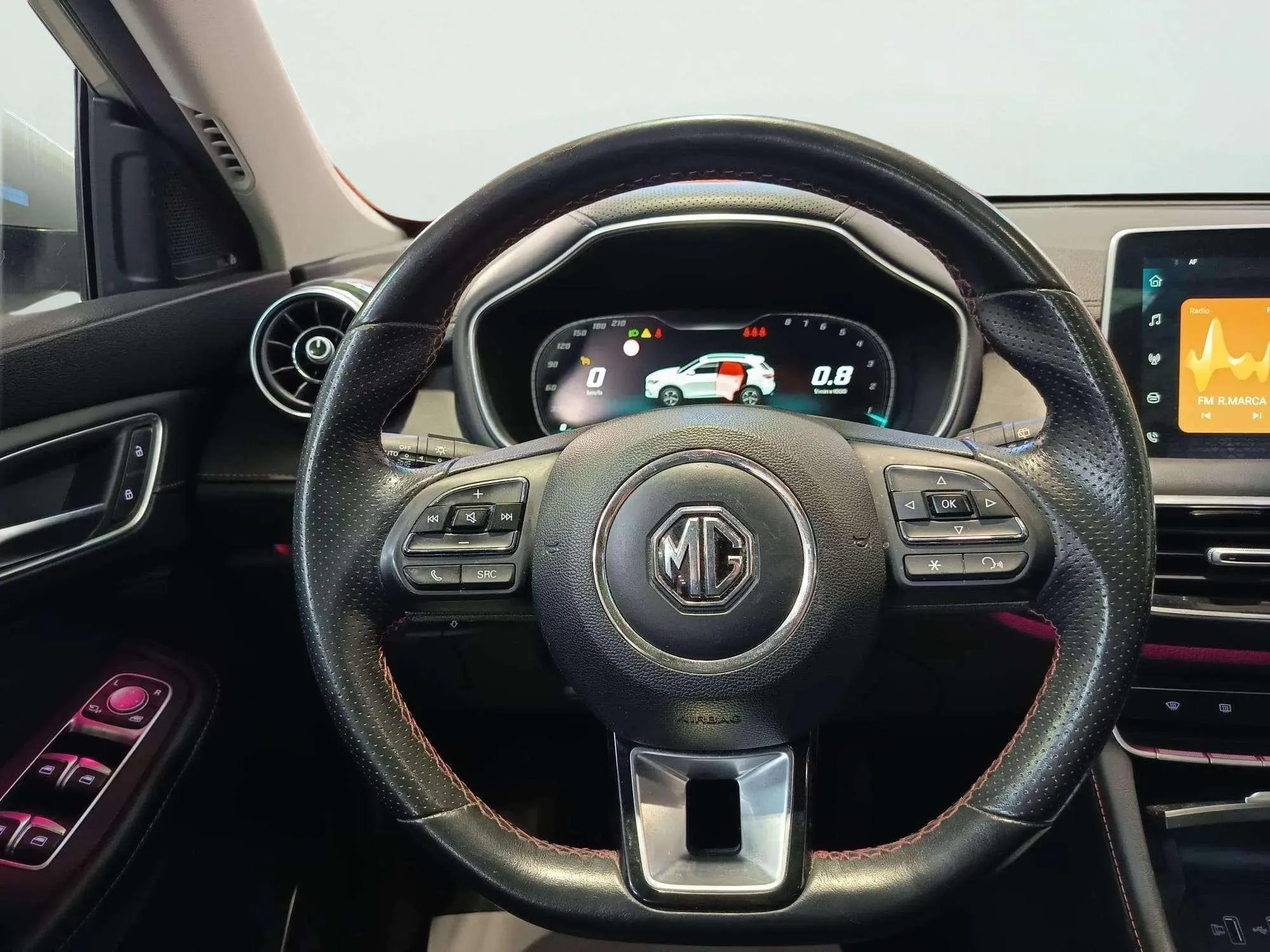 MG HS 1.5 Turbo GDI Luxury - foto 13