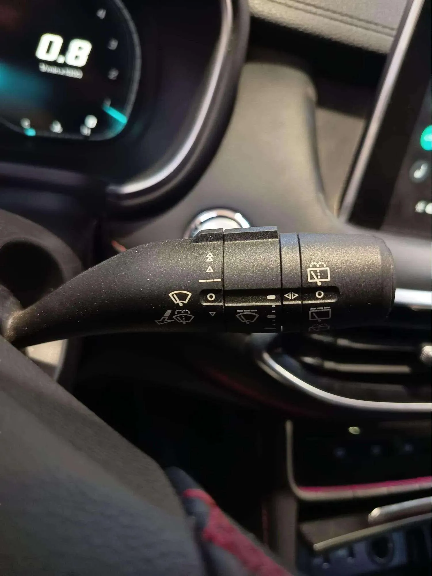 MG HS 1.5 Turbo GDI Luxury - foto 15