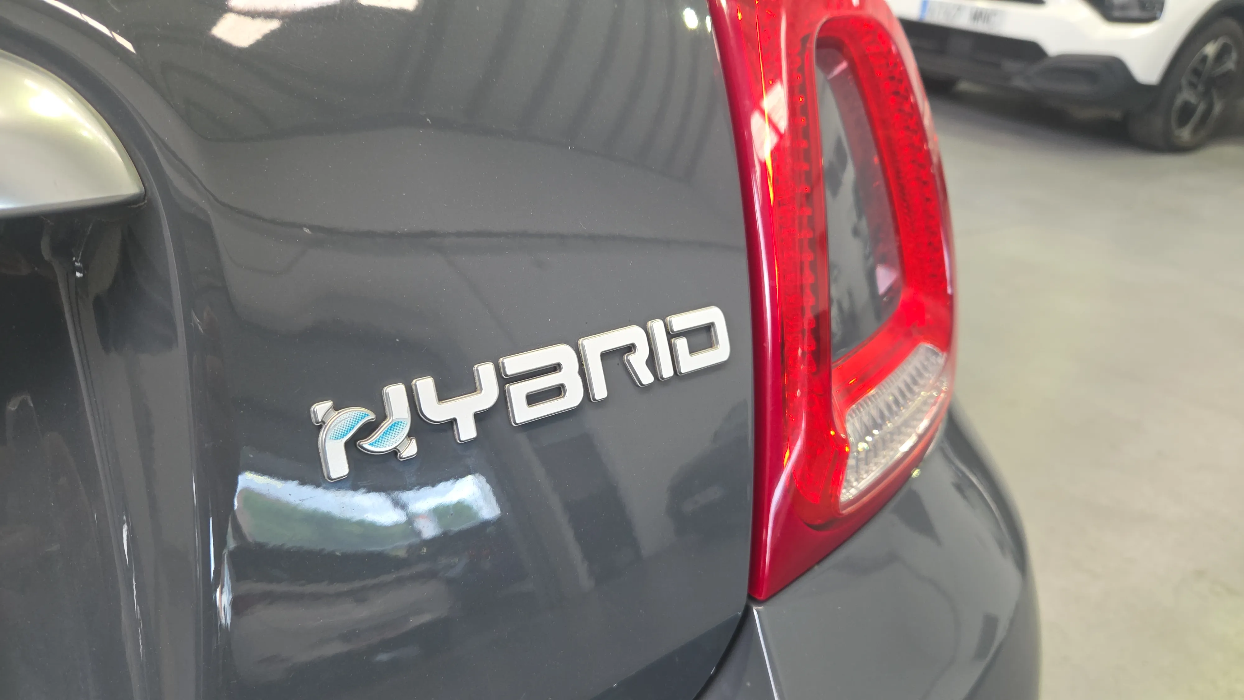 Fiat 500 Sport 1.0 Hybrid - foto 16