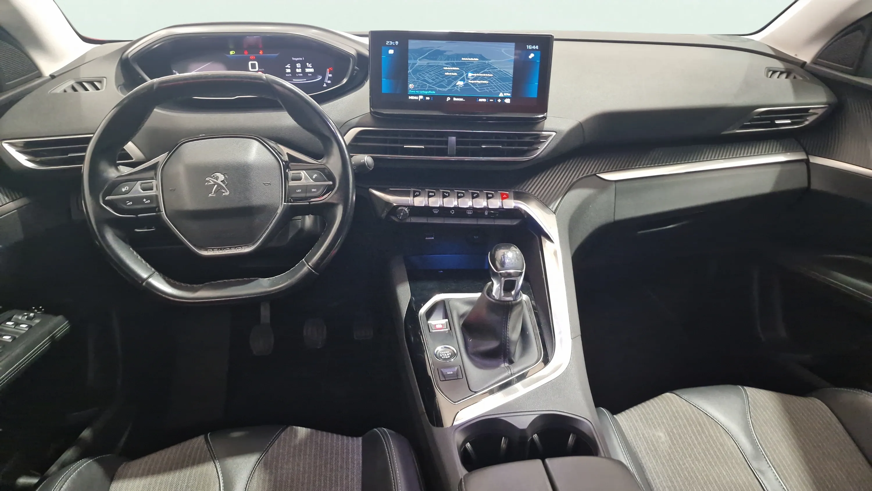 Peugeot 3008 1.2 PureTech Allure - foto 7