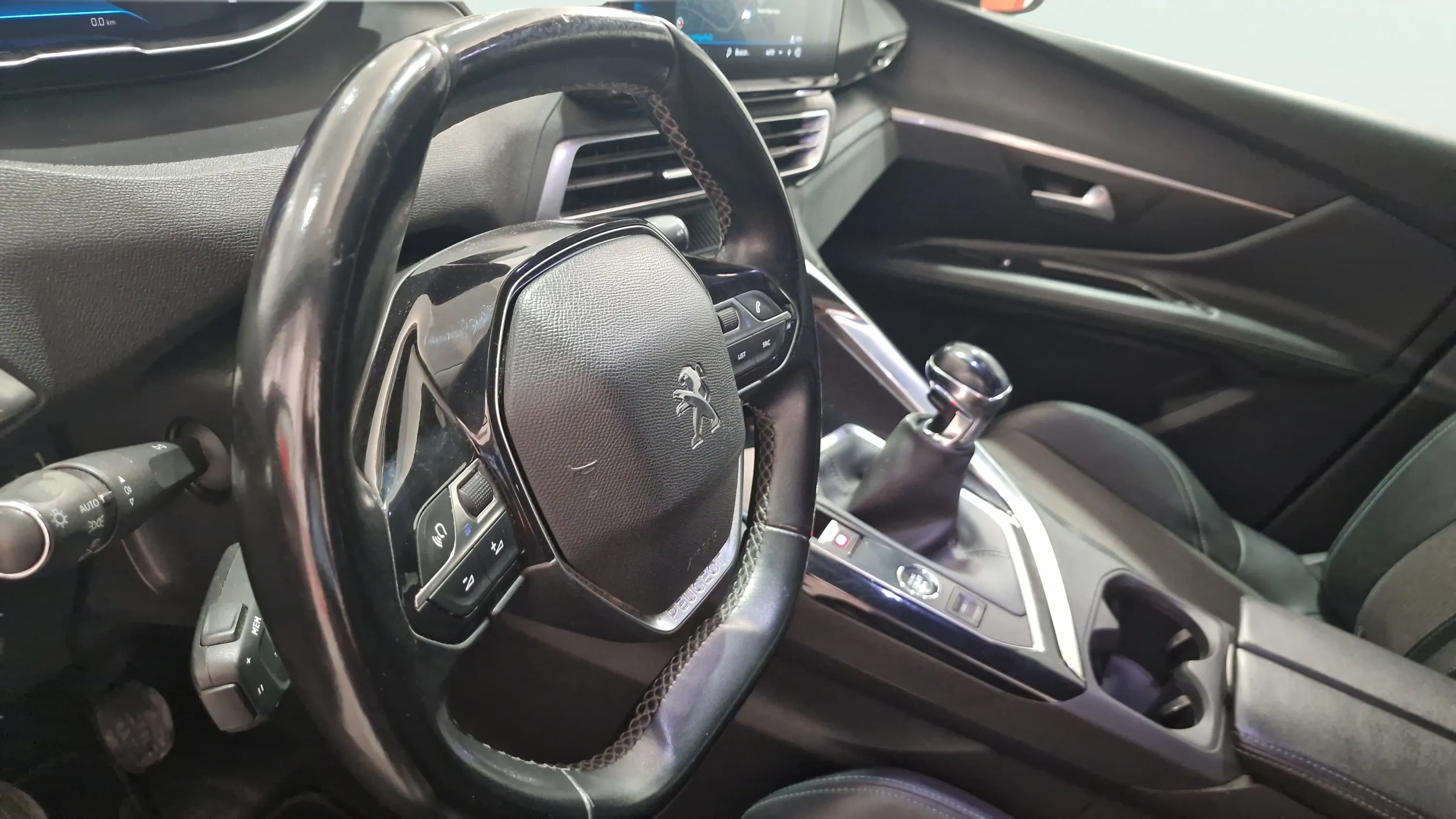 Peugeot 3008 1.2 PureTech Allure - foto 14